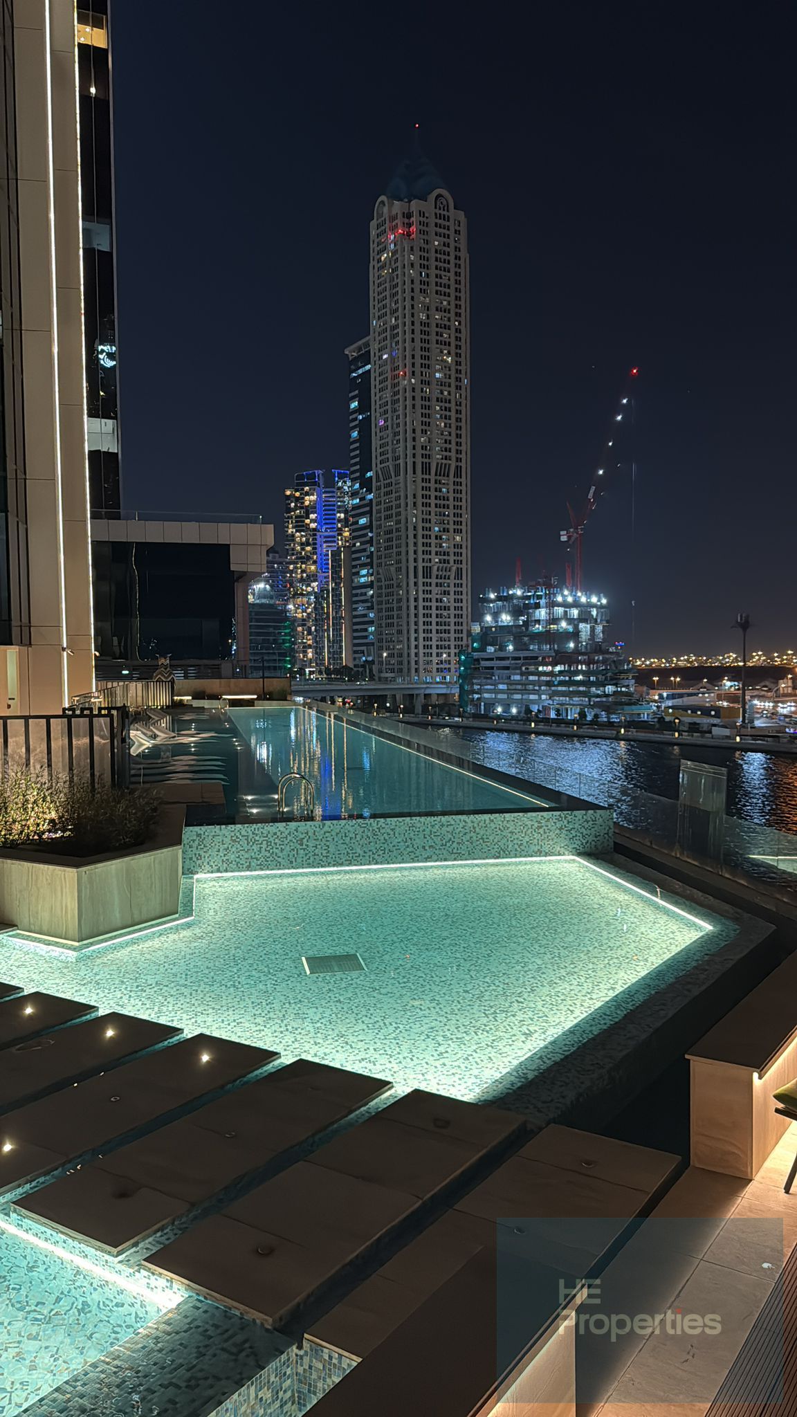 CANAL VIEW | FULLY FURNISHED | READY TO MOVE