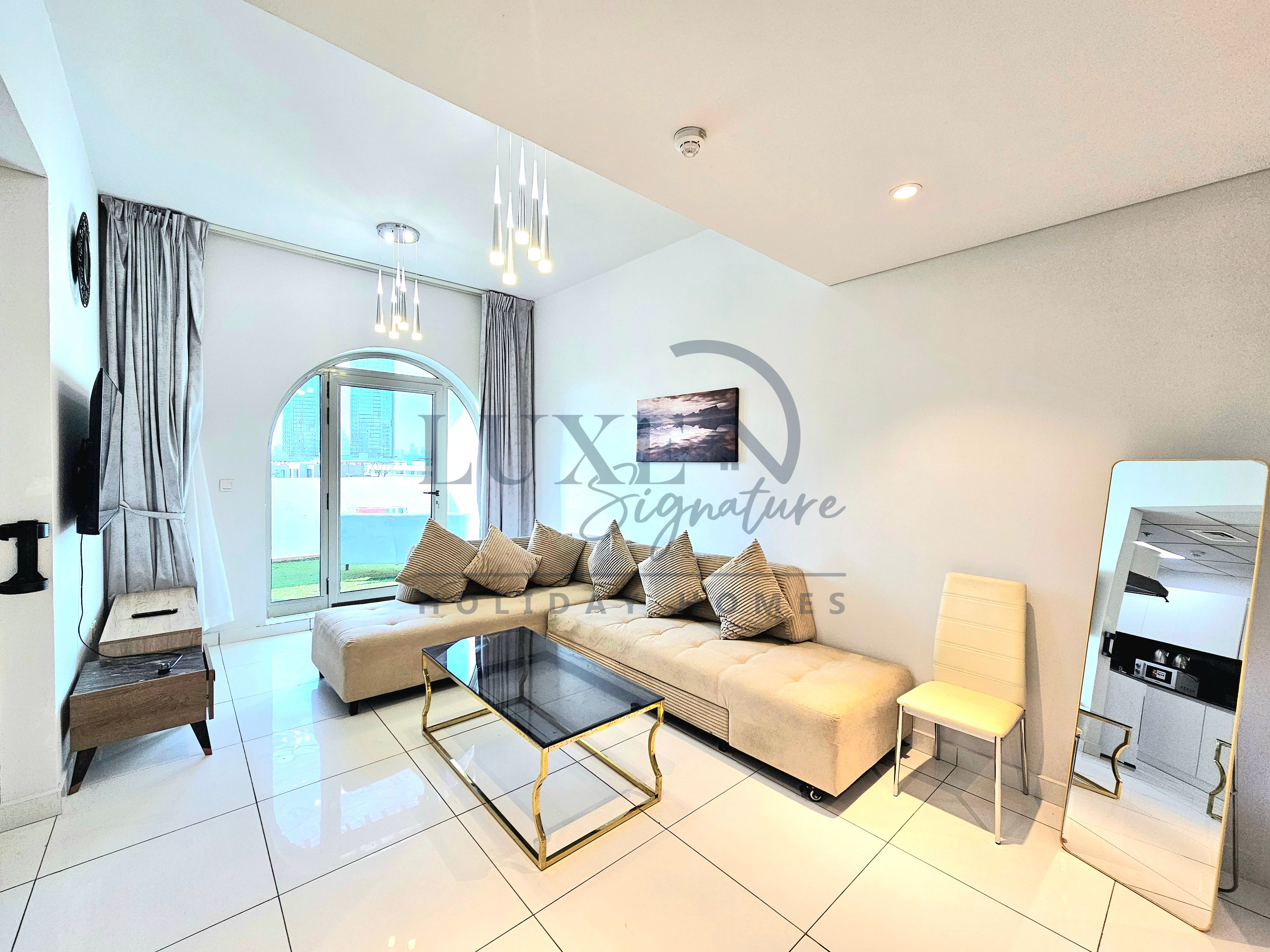 FULLY FURNISHED 2BHK || LARGE LAYOUT || CALL US NOW