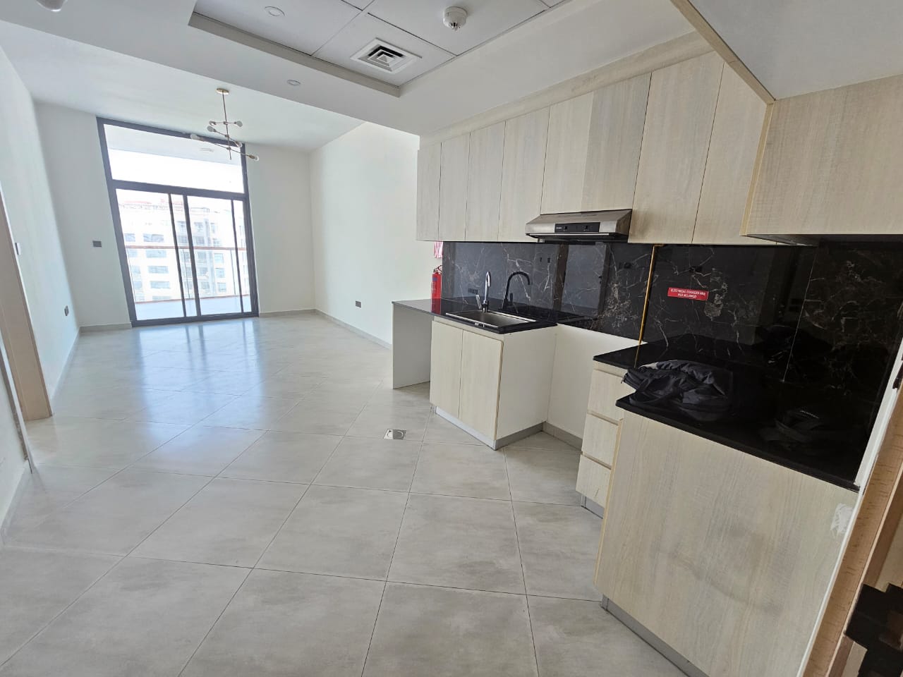 Spacious 1 Bhk | High floor | Ready to Move in | Skyline View