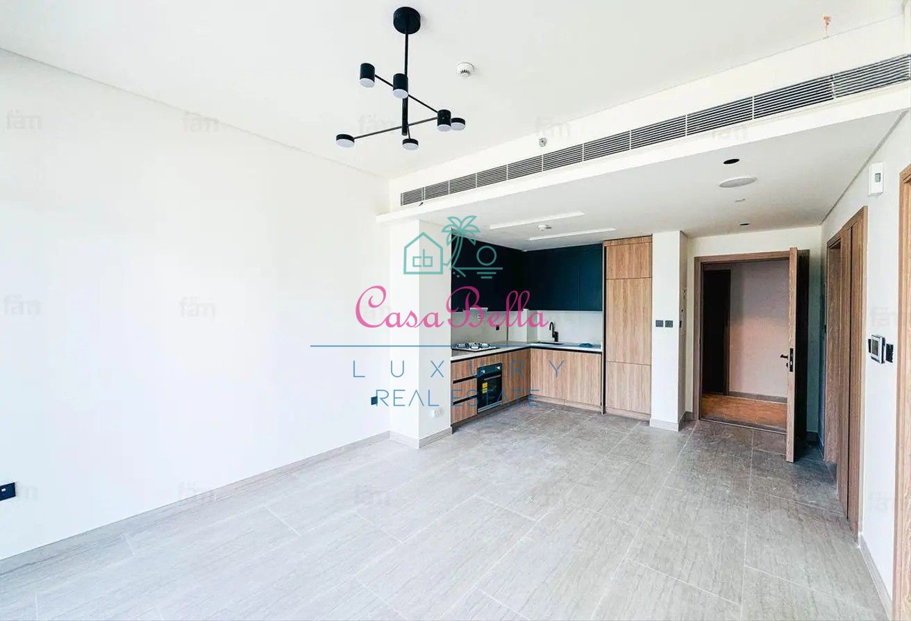 Brand New | High Floor | Near Metro and Tram
