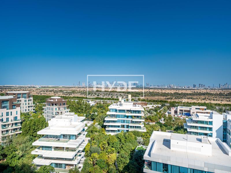 Vacant Now | Upgraded | Downtown Views |