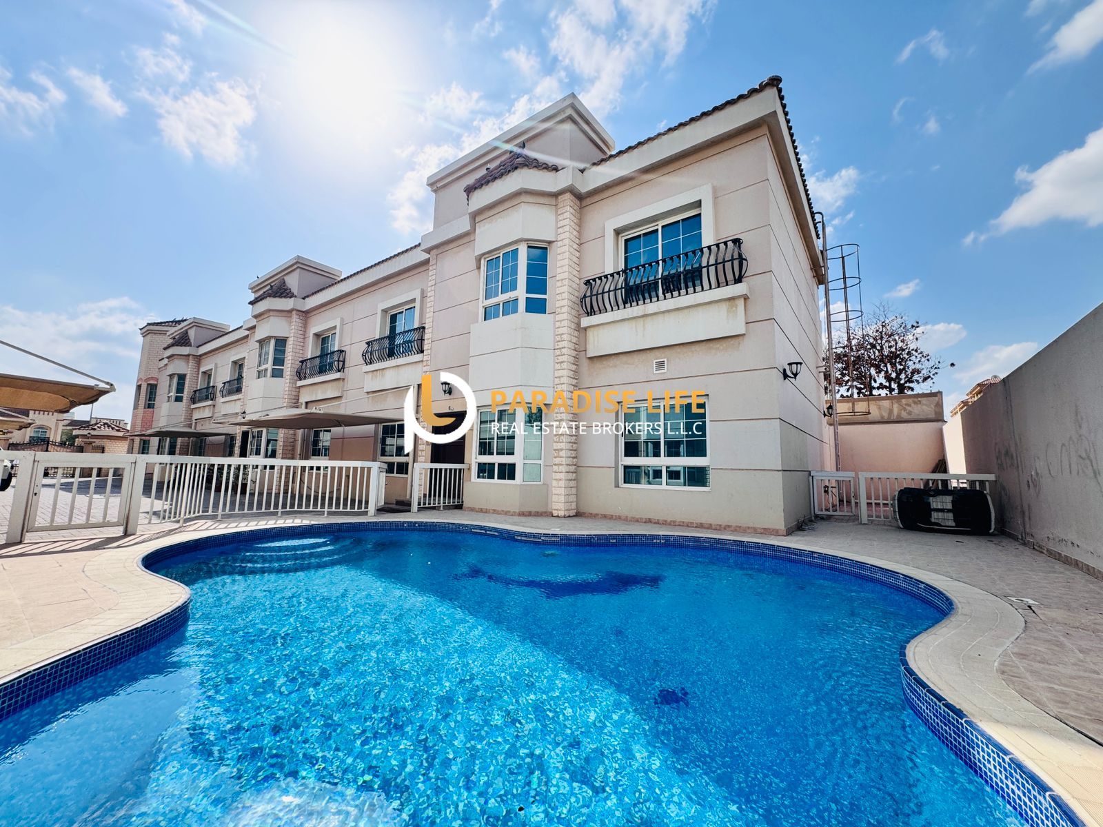3 Master Bedroom villa available for Rent