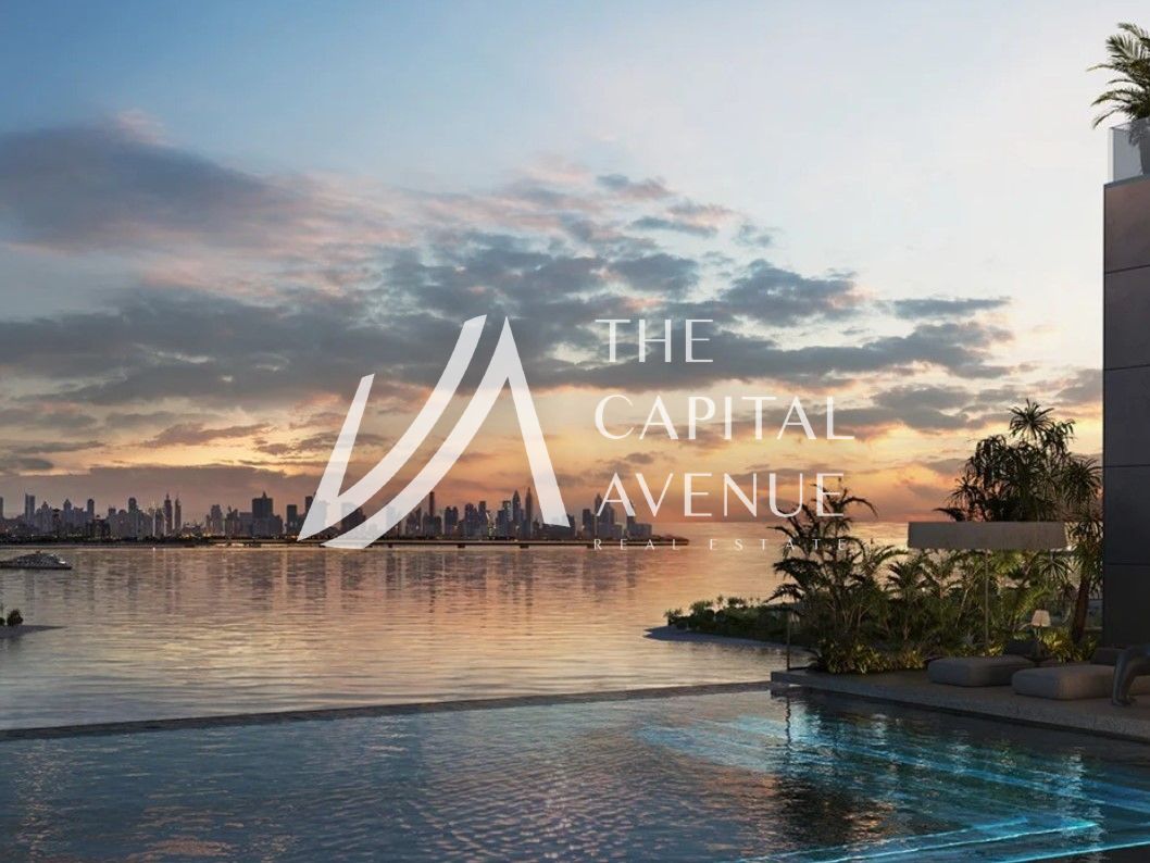 Partial Canal View |Corner |Huge L-Shaped Balcony