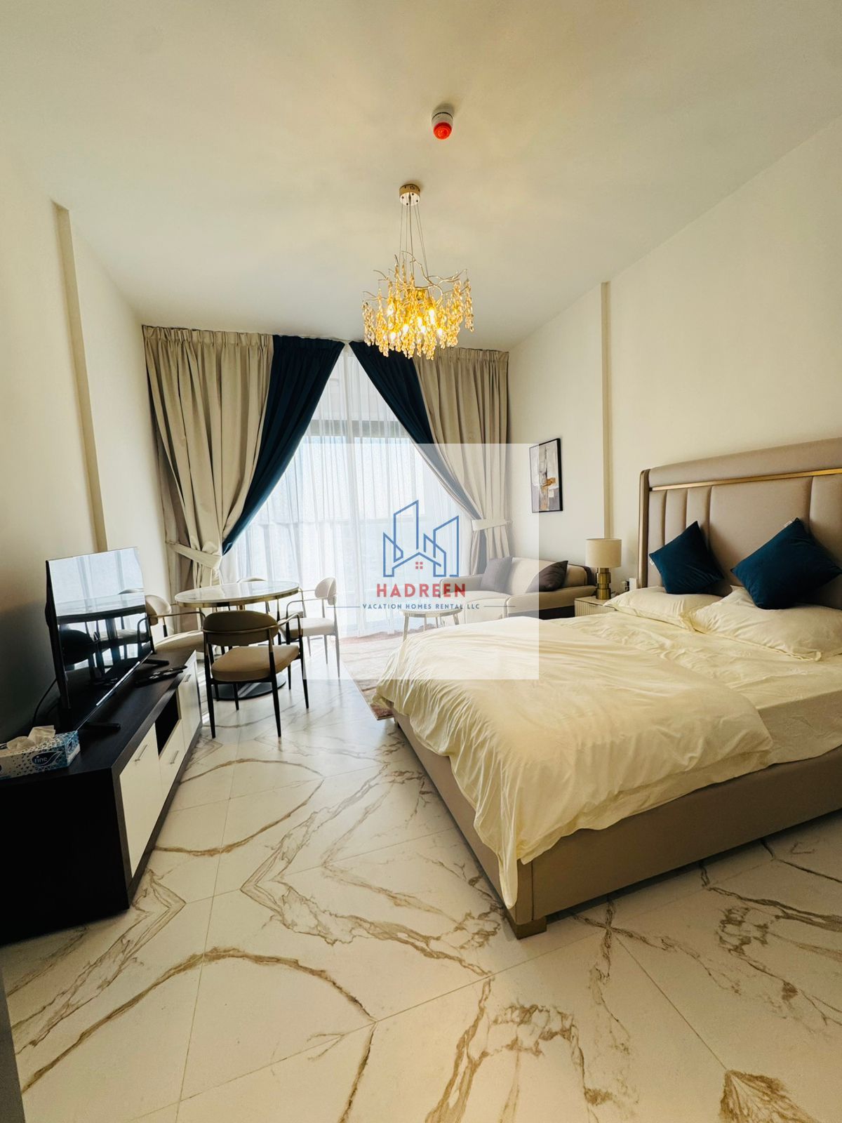 MODERN DESIGN ELEGANT STUDIO || FULLY FURNISHED