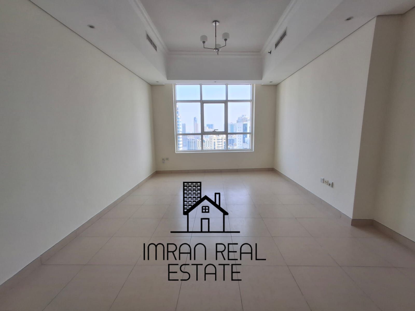 Luxury 3BHK Free parking free swimming pool family