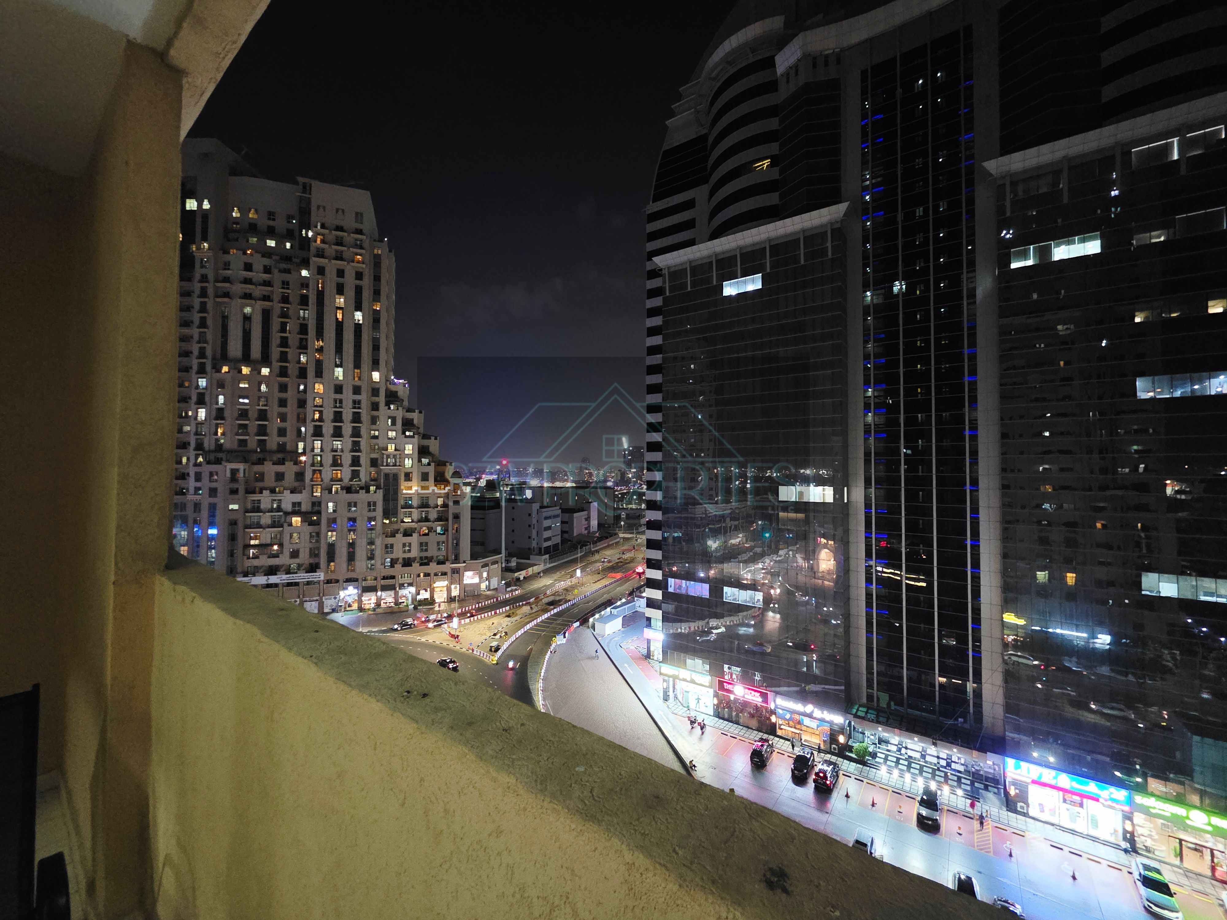 Chiller Free | Fully Furnished Studio | Silicon Gate 1
