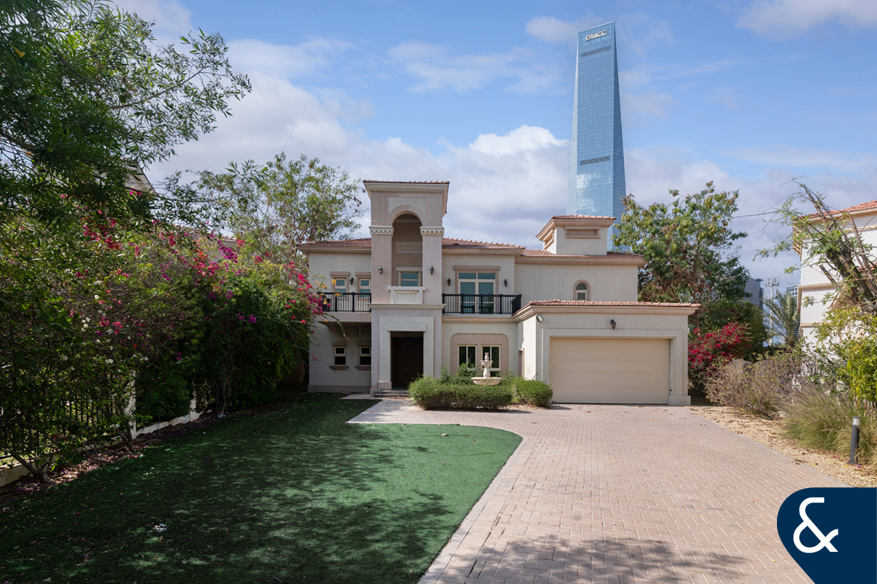 Skyline View | Lake View | 4 beds