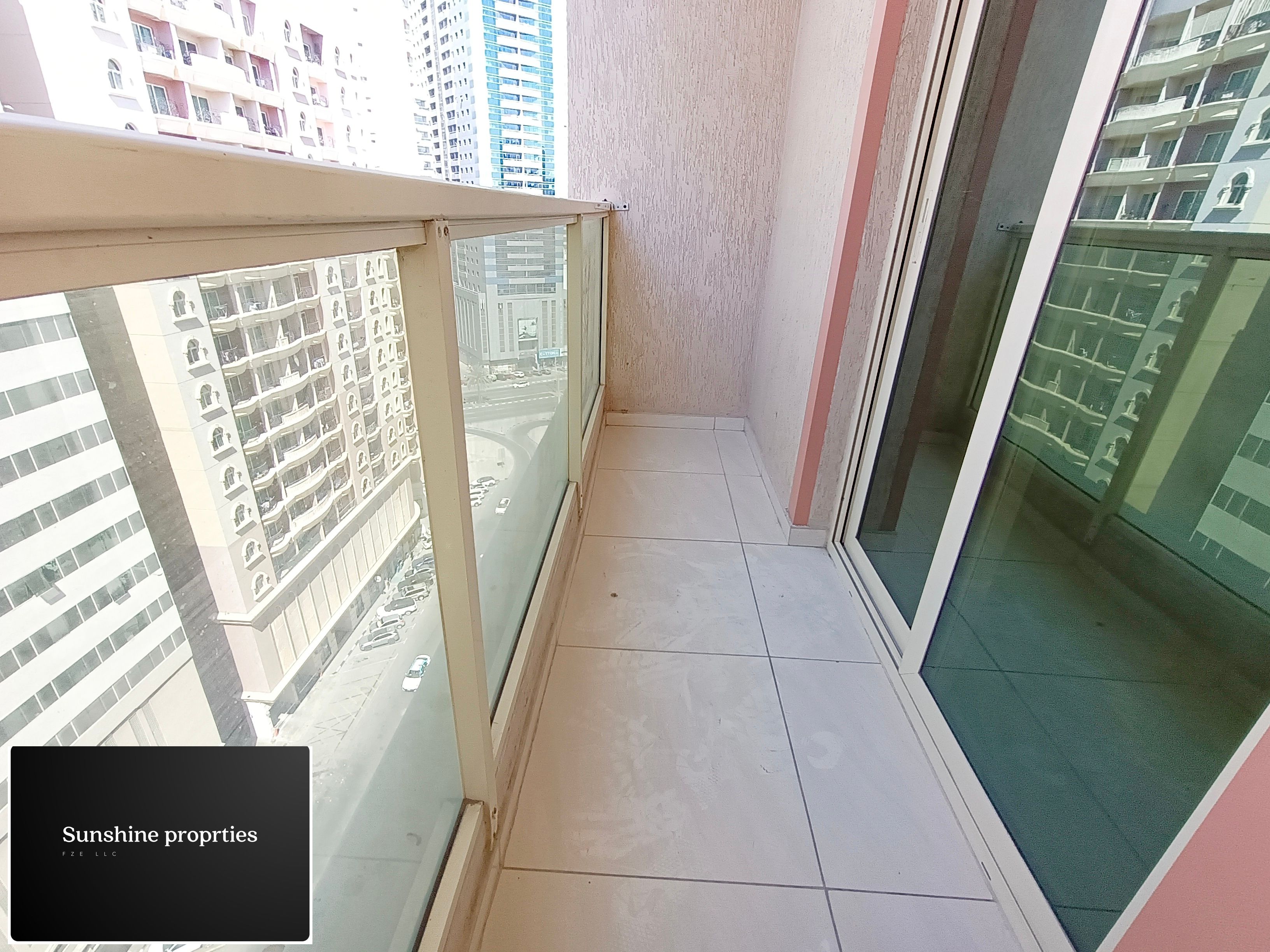 New 1Bhk With Big Balcony Wardrobes Parking