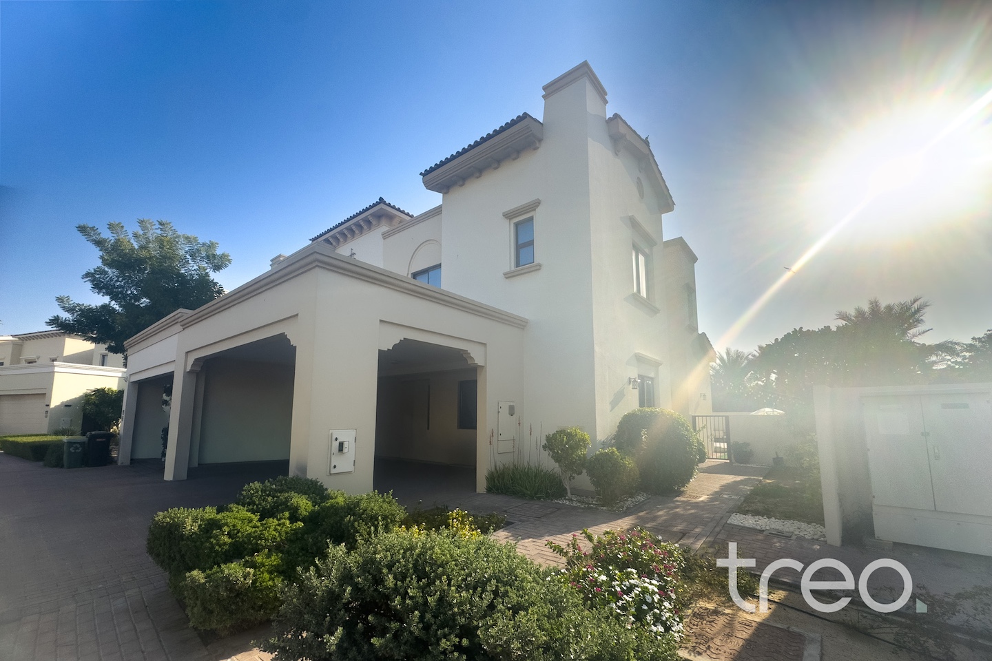 Exclusive | Furnished | Pool Backing