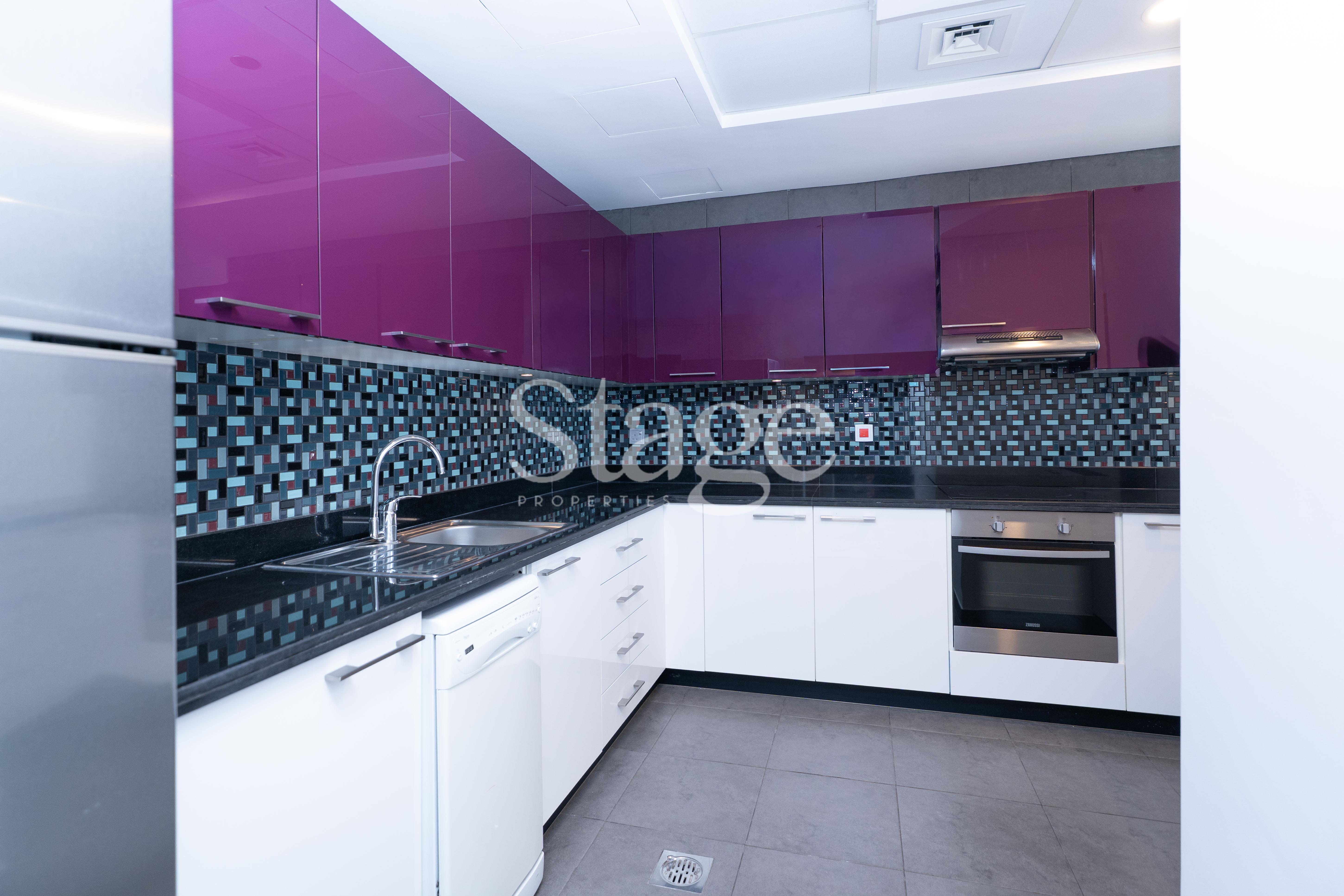 High Floor | Vacant | Sea View | Elegant Location