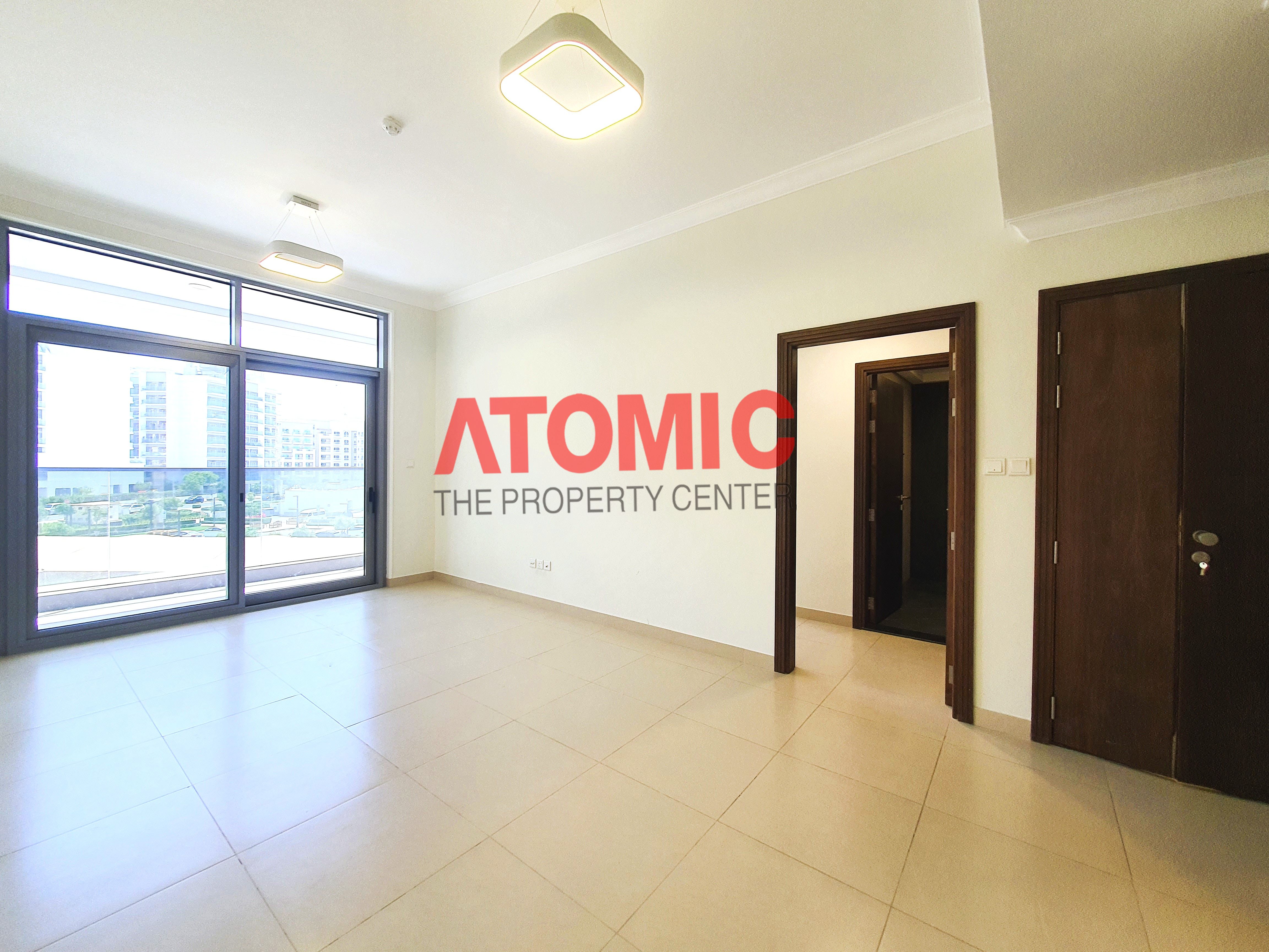 Laundry Room, Big Balcony, Bright Apartment