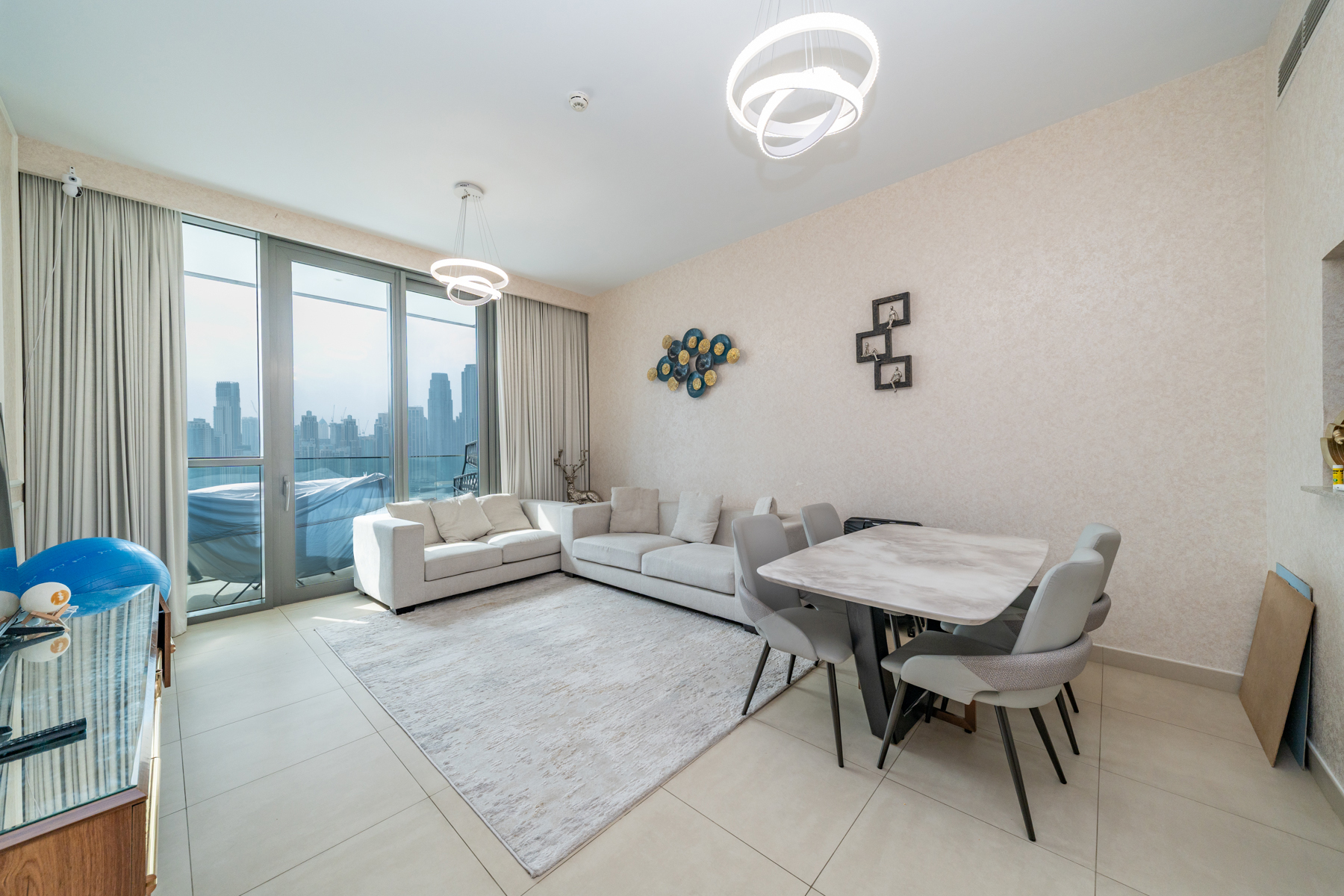 Premium | Direct Access to Dubai Mall | Vacant