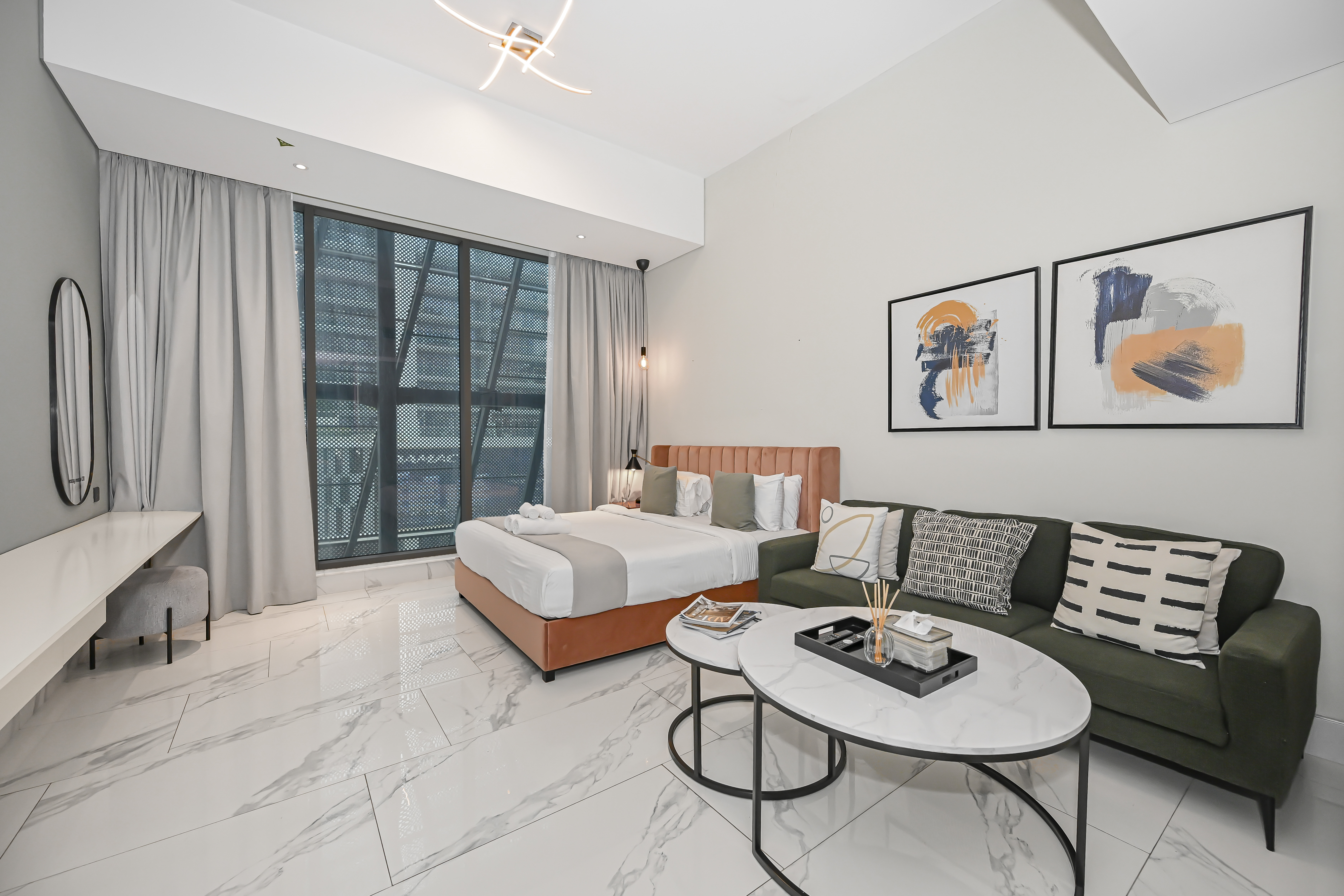Spacious Studio l Luxury l Hotel Like Facilities
