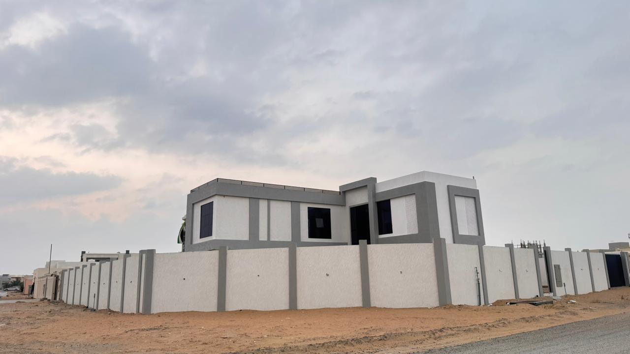 Elegant 5-Bedroom Villa in Al Awir First with Large Outdoor Space