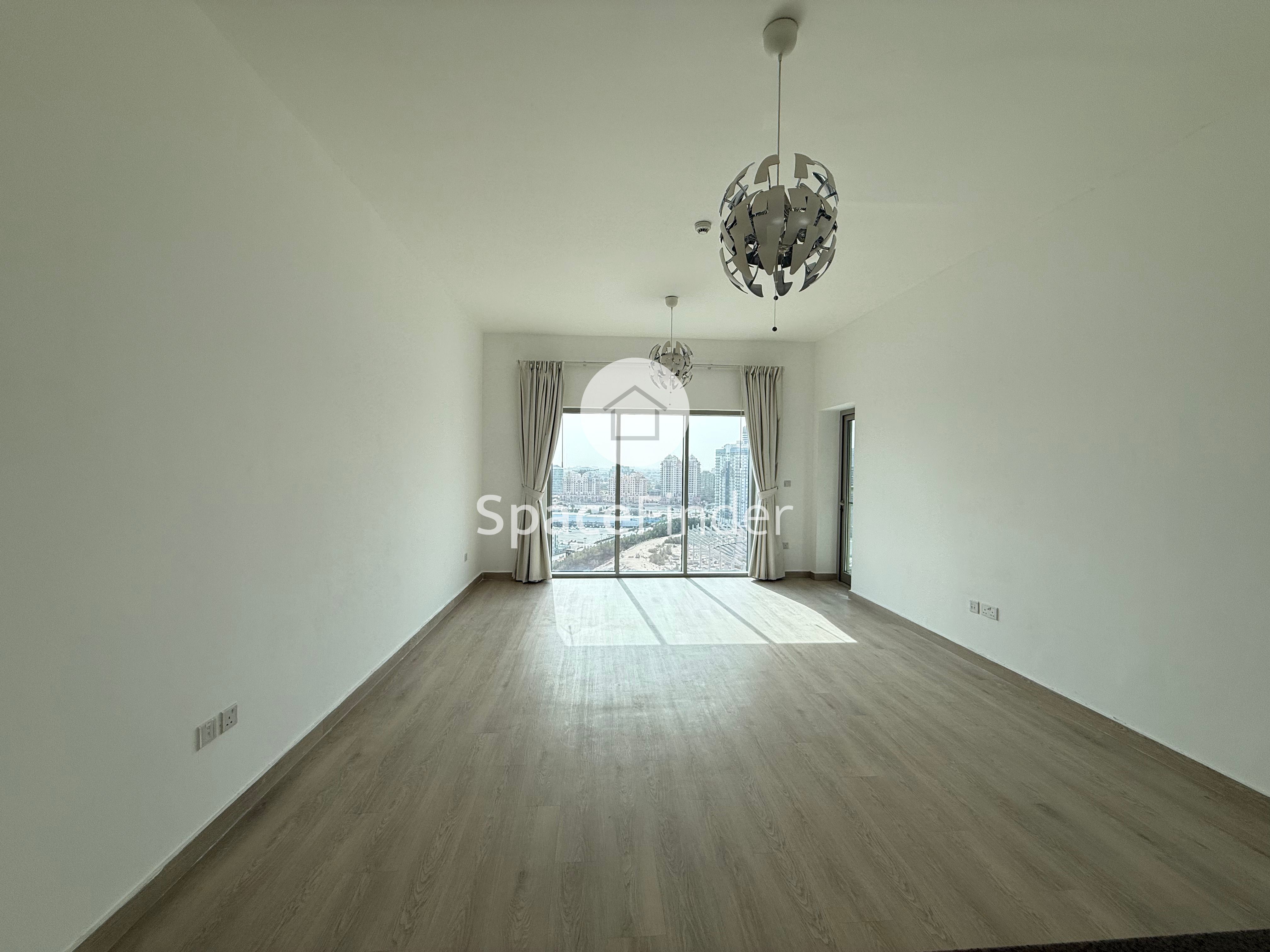 Corner 2Bed | Spacious Size | Cricket Stadium Views