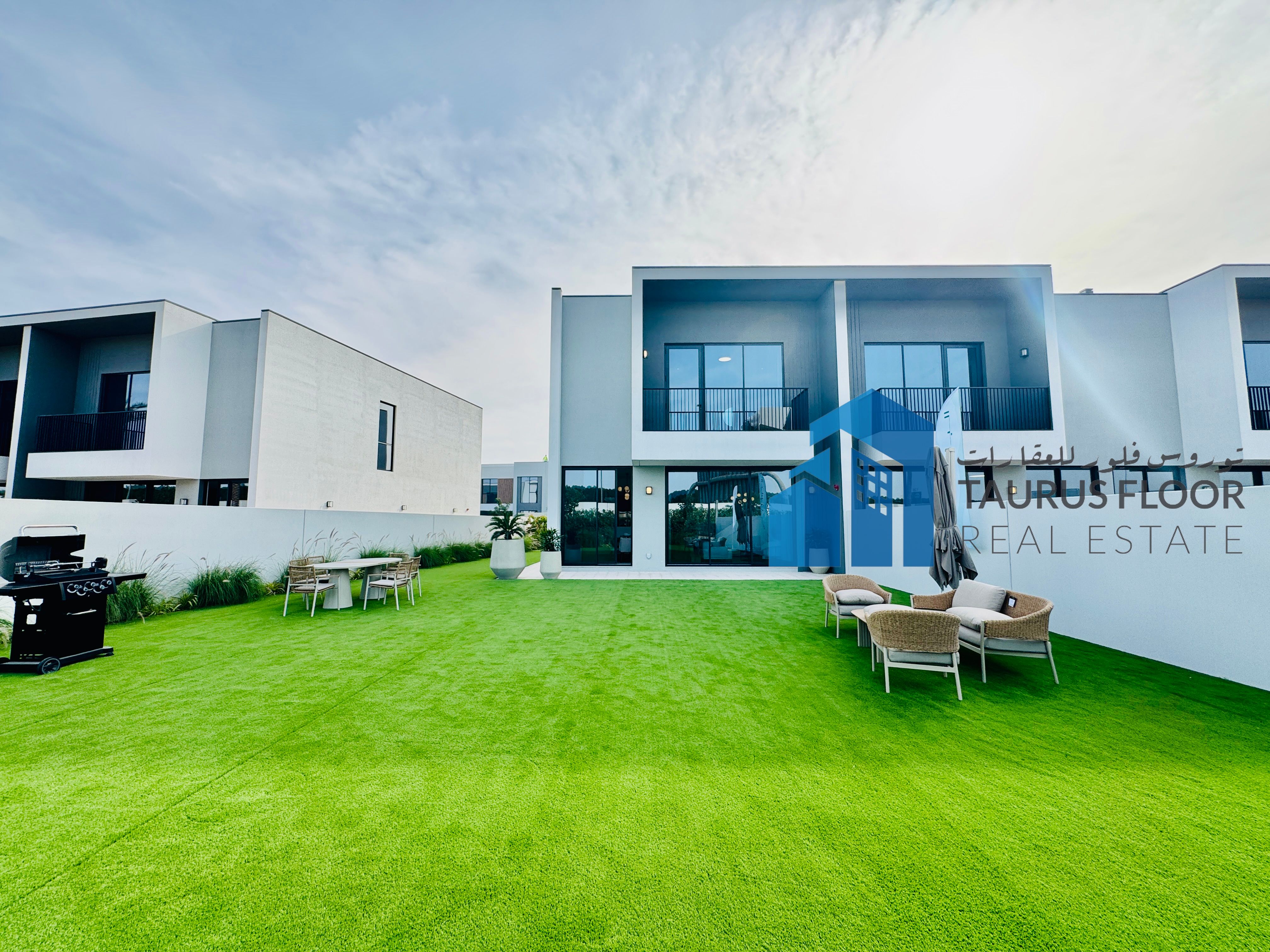 Brand New Ultra Luxury 3+Maid Smart Home Villa