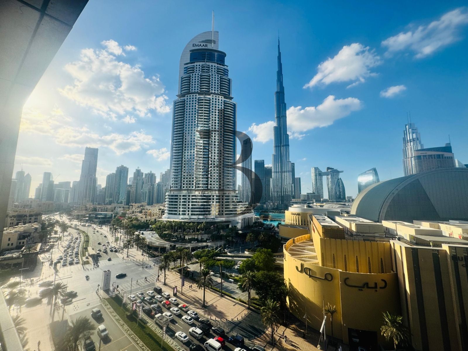 Premium Emaar tower | Iconic boulevard setting | Balcony