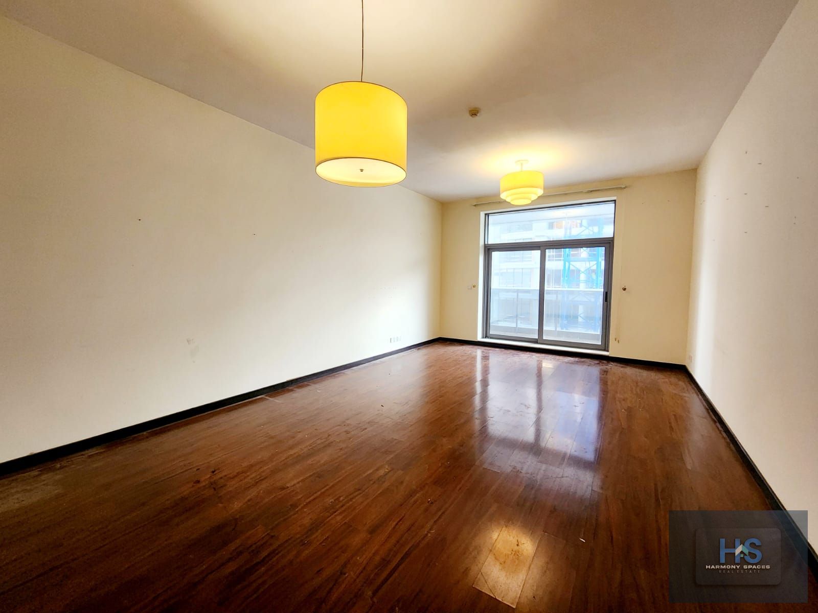 CHILLER FREE -MAID,S ROOM-CLOSE TO METRO