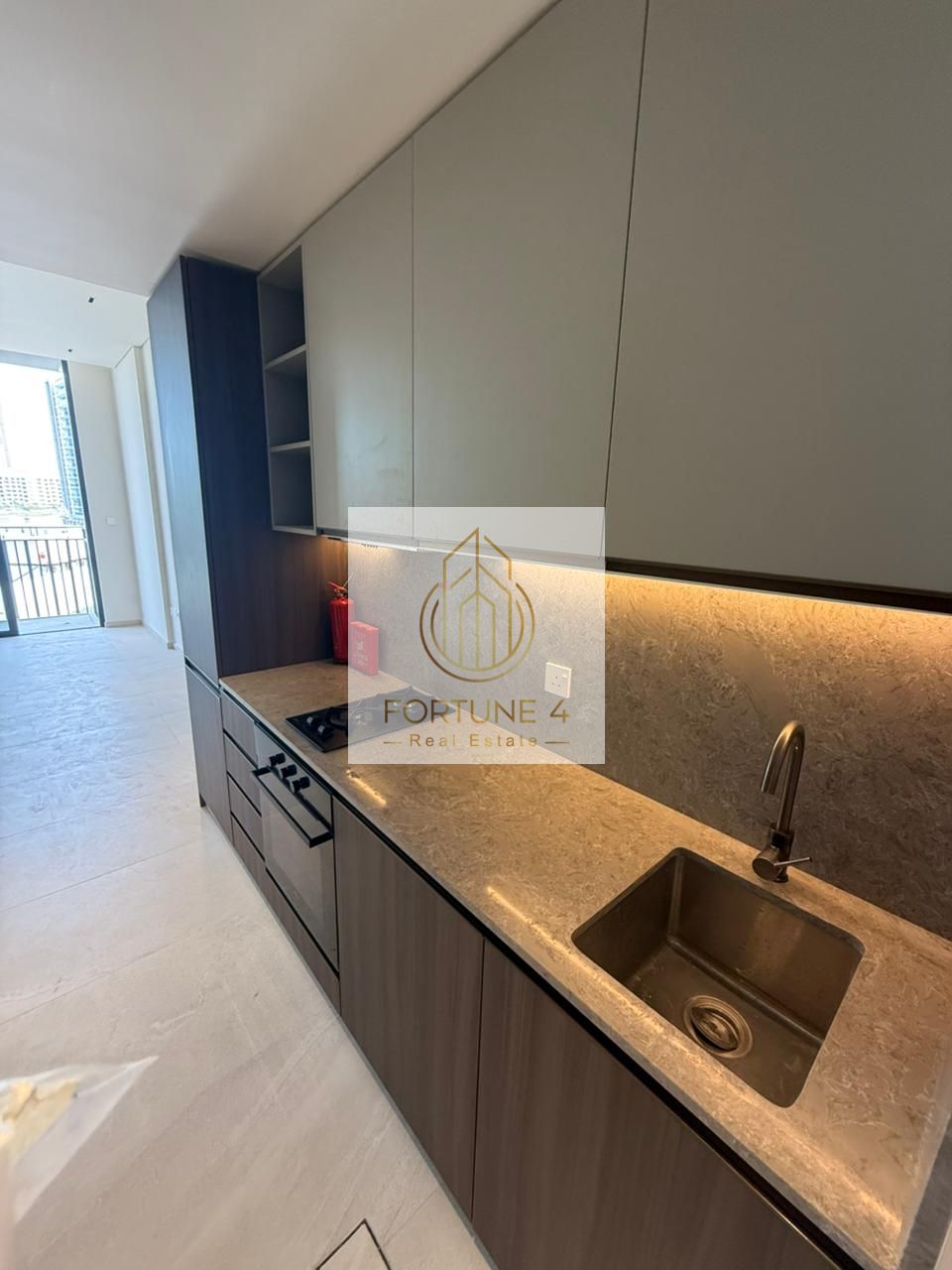 Unfurnished| Ready to Move In| Community View