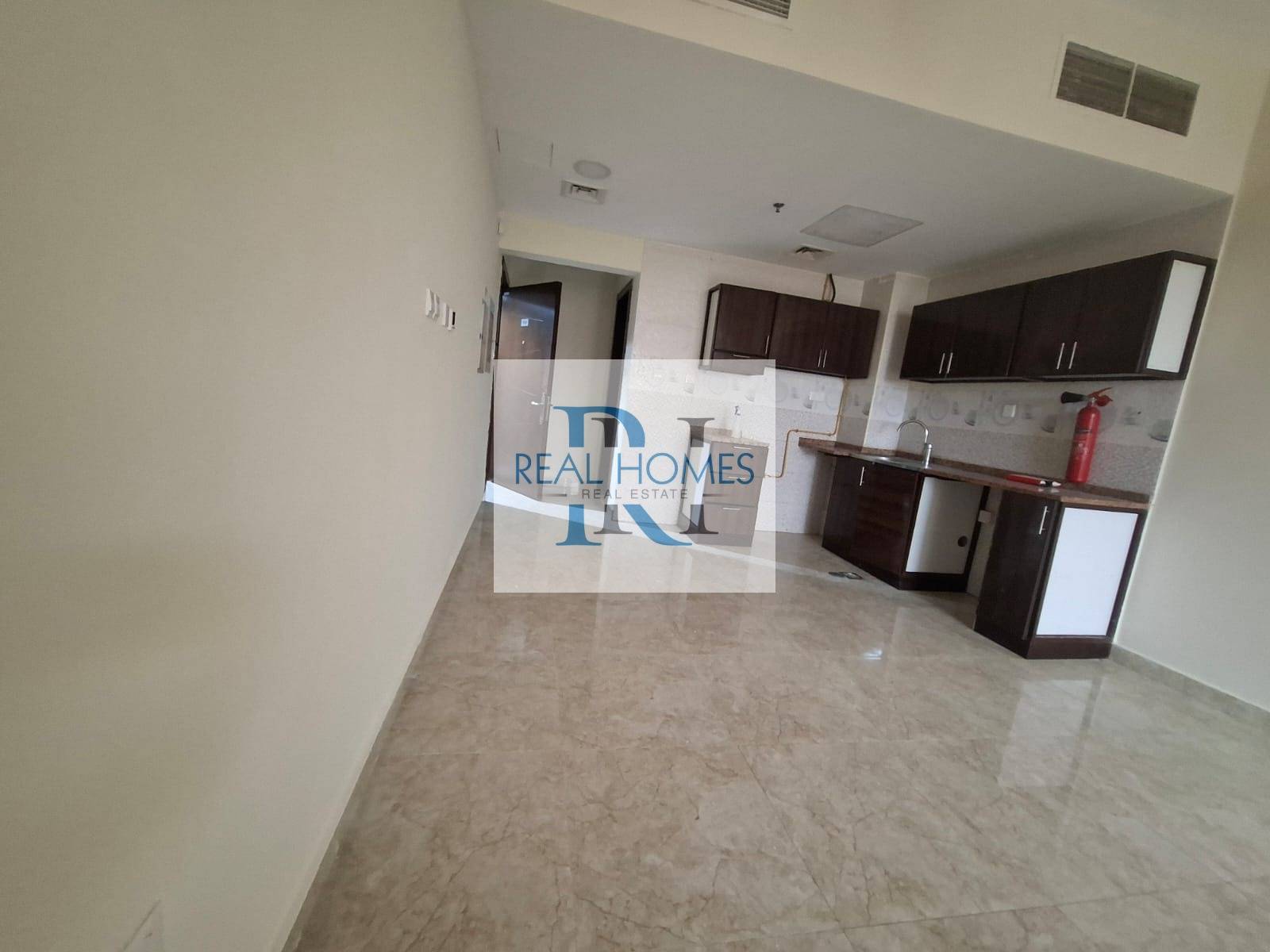 Bright Studio | Unfurnished | Garden Gold, Warsan 4