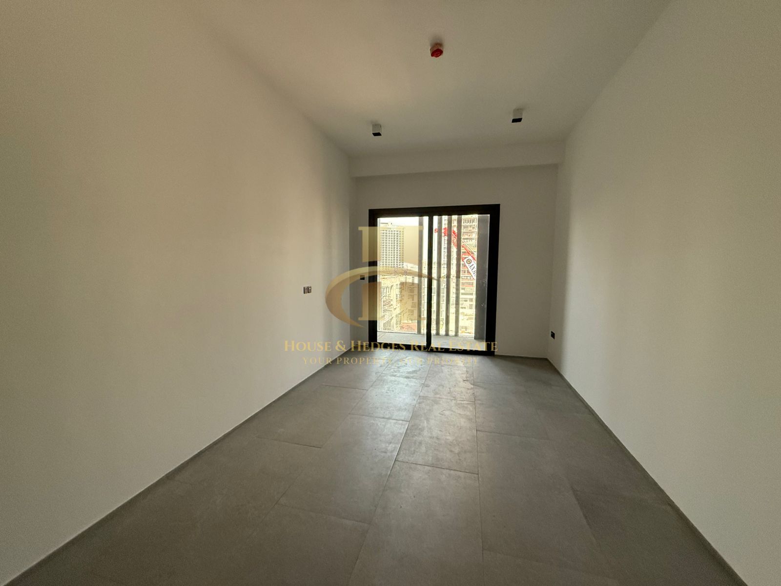 Spacious Size | With Balcony | Ready to Move