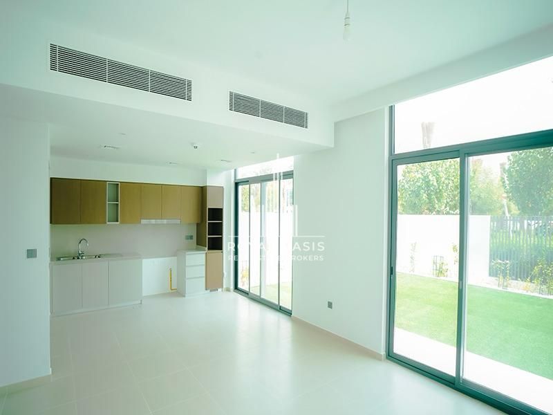 3 Bedroom | Ready to Move | landscaped