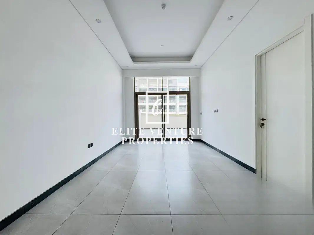 SPACIOUS | BRIGHT APARTMENT | BIG TERRACE+ STUDY