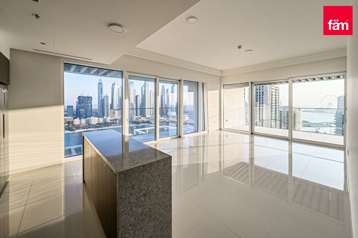 Ocean Facing | Unfurnished | Best Layout | 09