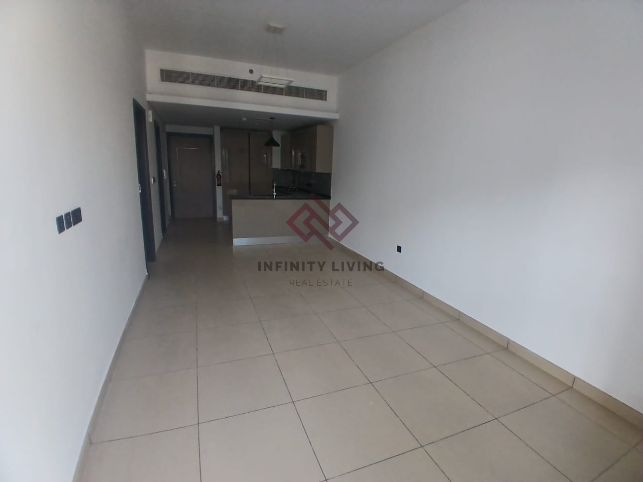 Spacious 1BHK +Study | Fitted Kitchen I Vacant & Ready