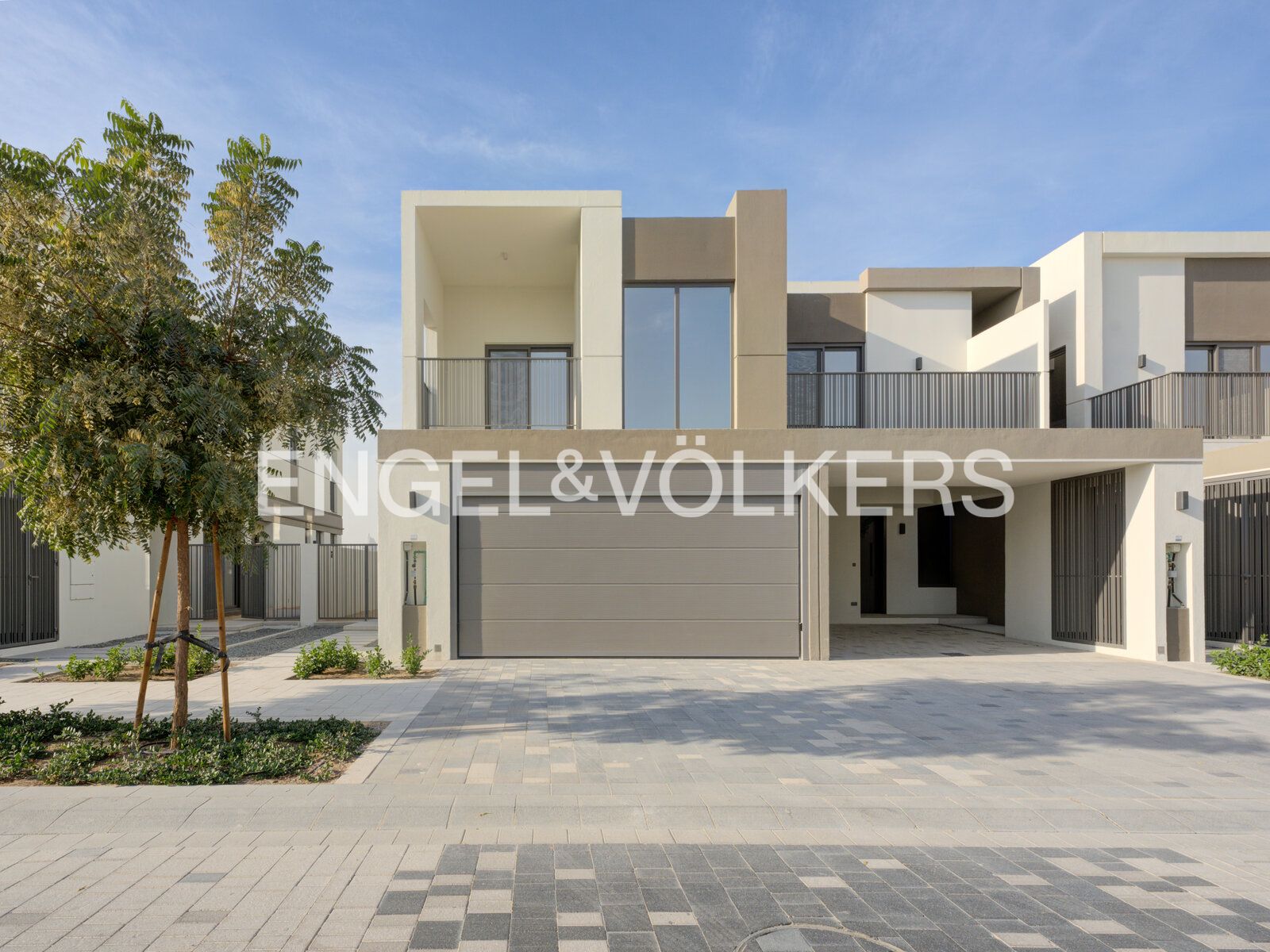 Solar Panels | Fully Upgraded | Close to Pool