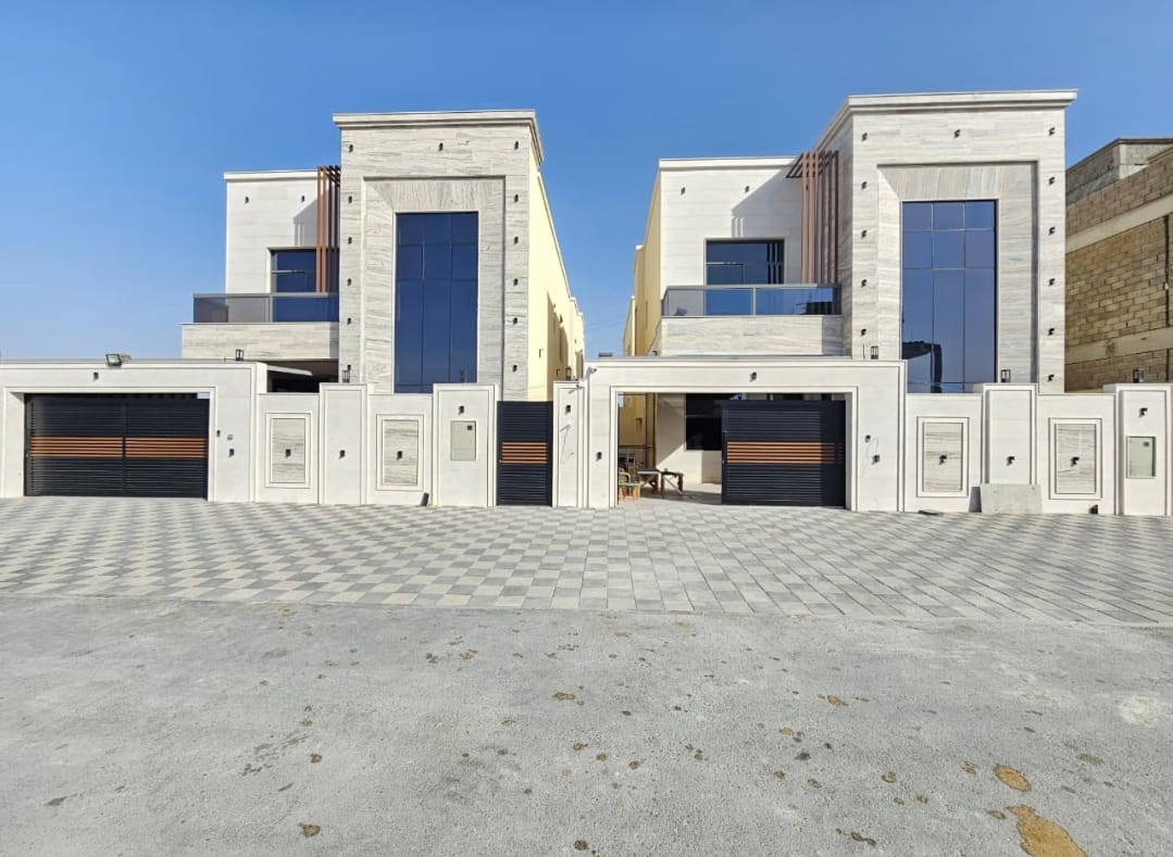 Own your dream villa with a luxurious modern design – registration and ownership fees included – 100% freehold ownership Location: Al Helio 2 – Aj