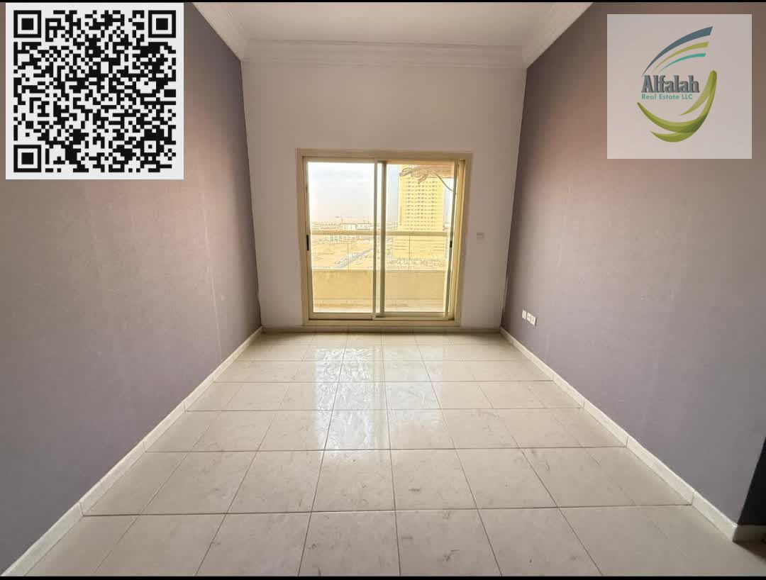 Spacious 1BHK with Study for Sale | Goldcrest Dream Towers A