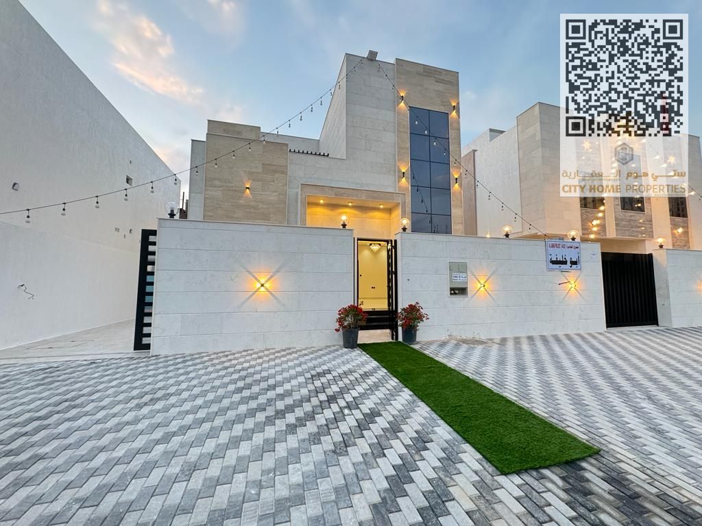 Lowest price villa in Al Helio area, very large size, located in a prestigious neighborhood close to Dubai and Sharjah exits, and near all essential s