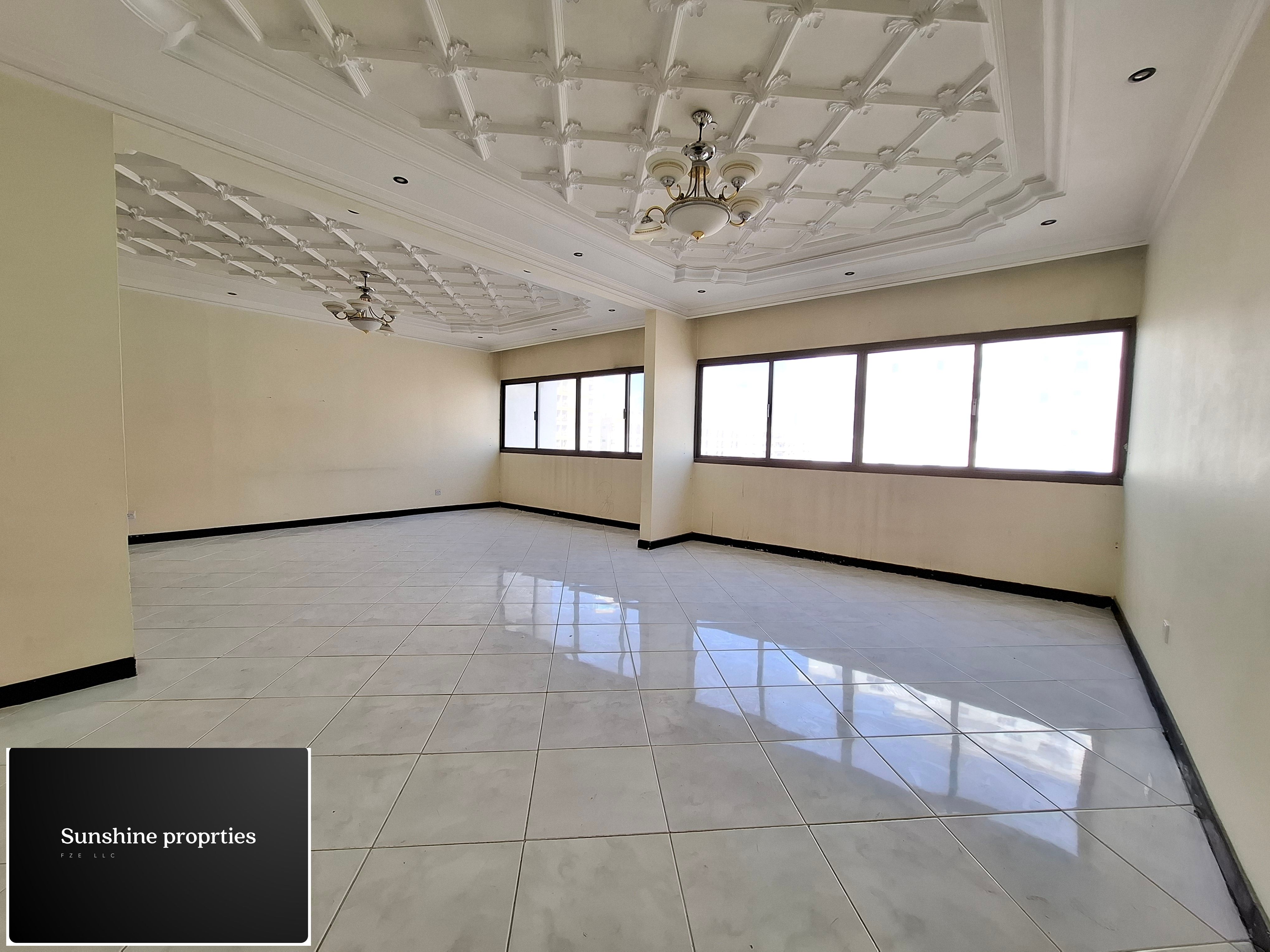 AC FREE 4BHK WITH 2 BALCONY NEARTO BUS STOP