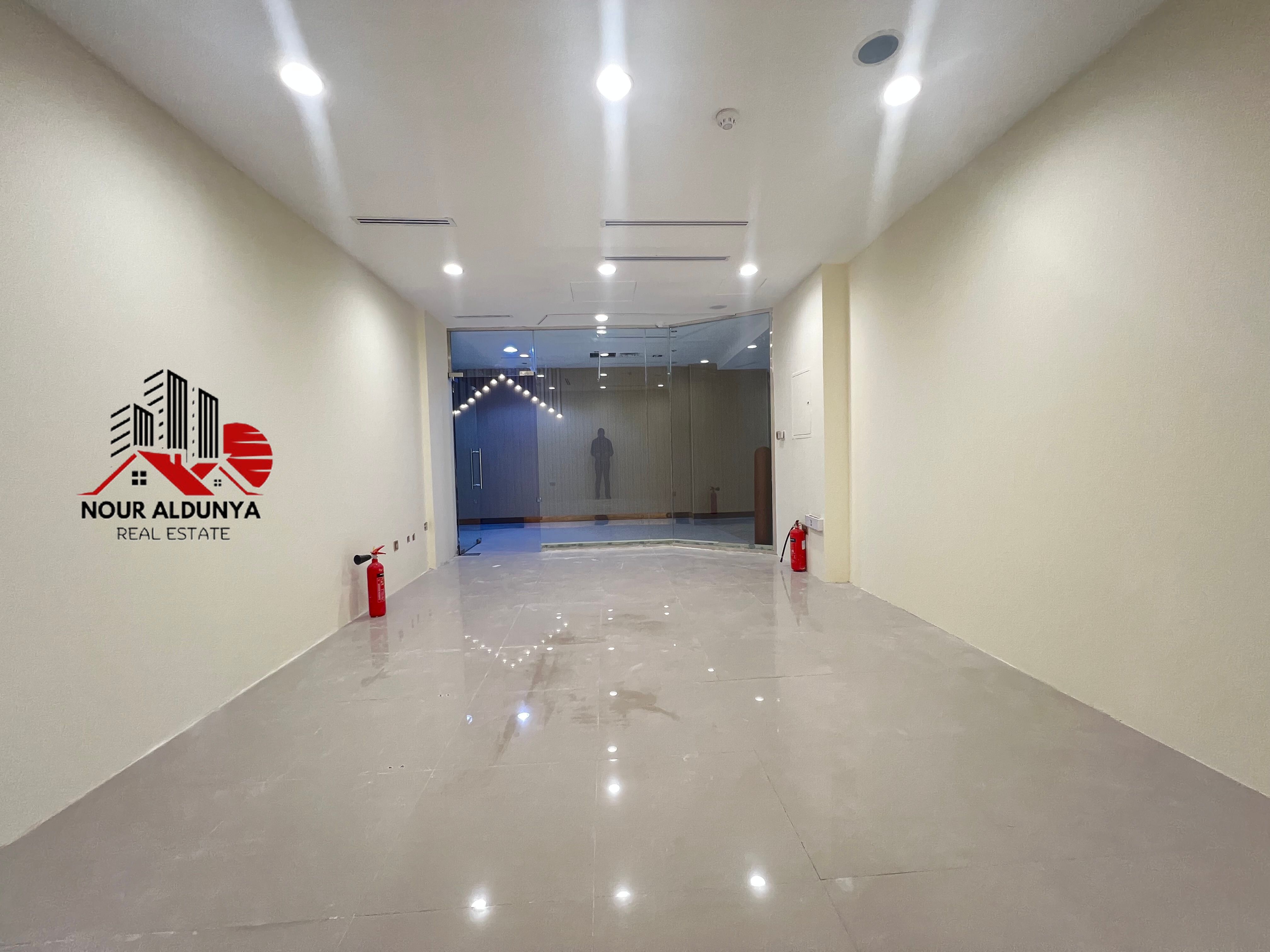 FULLY FITTED. OFFICE AVAILABLE BOOK NOW 580SQFT