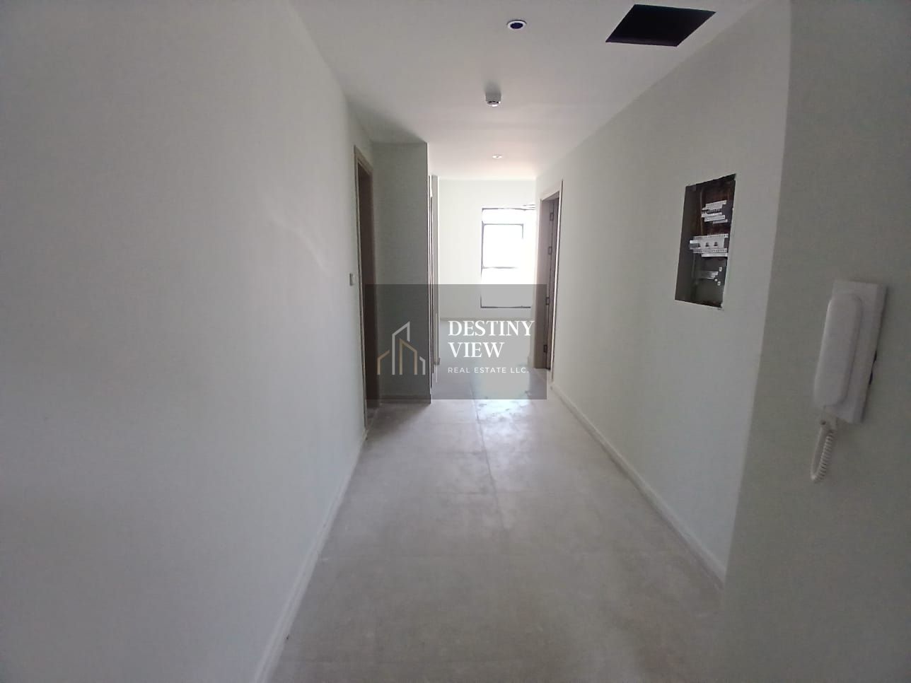 Brand New lavish 1bhk fully family building