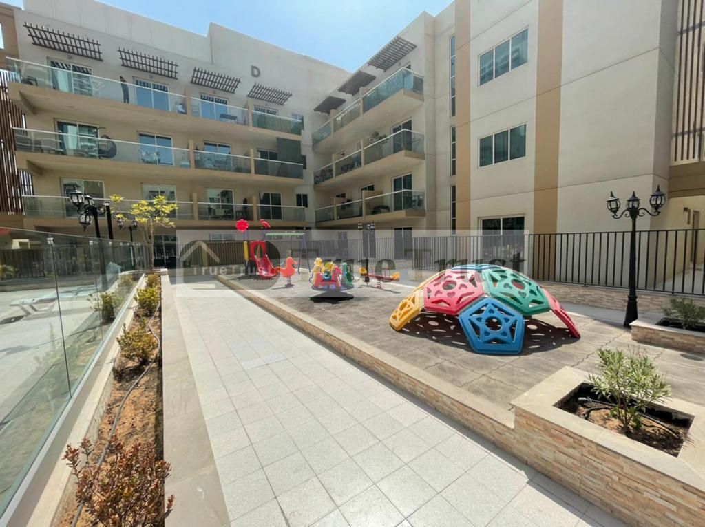 READY TO MOVE l GREAT LOCATION l CALL ME