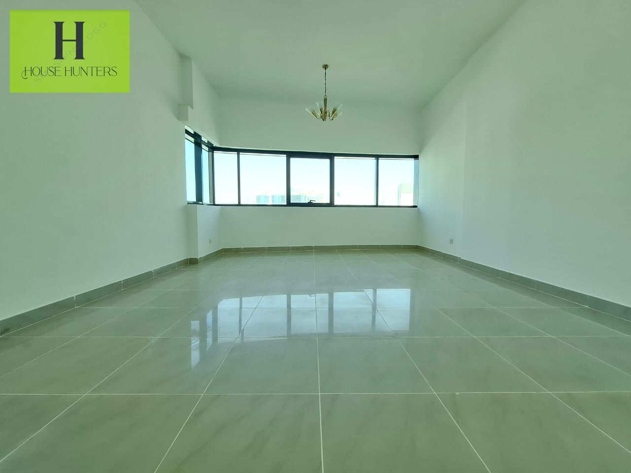 LAVISH 1 BHK WIH MASTERROM+ GYM POOL FREE