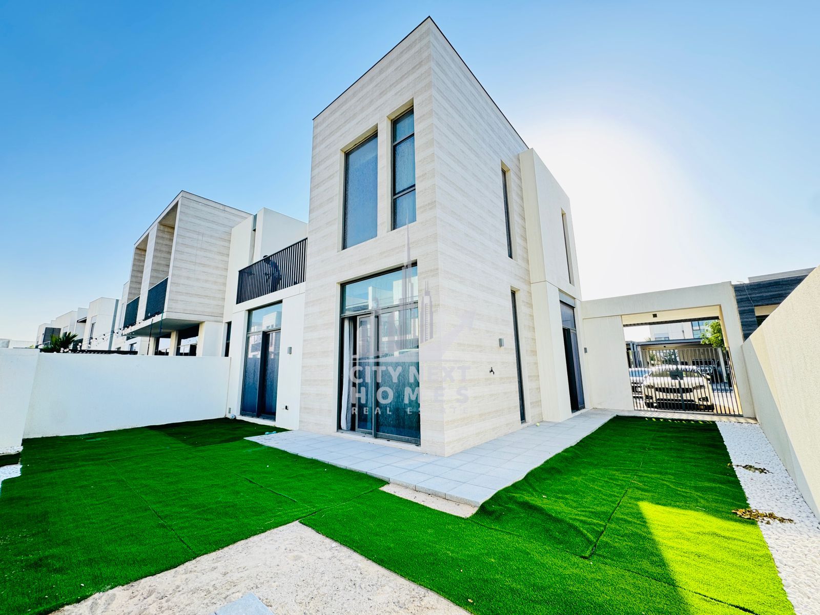 4 Bedroom | Maid Room | 2 Balcony |