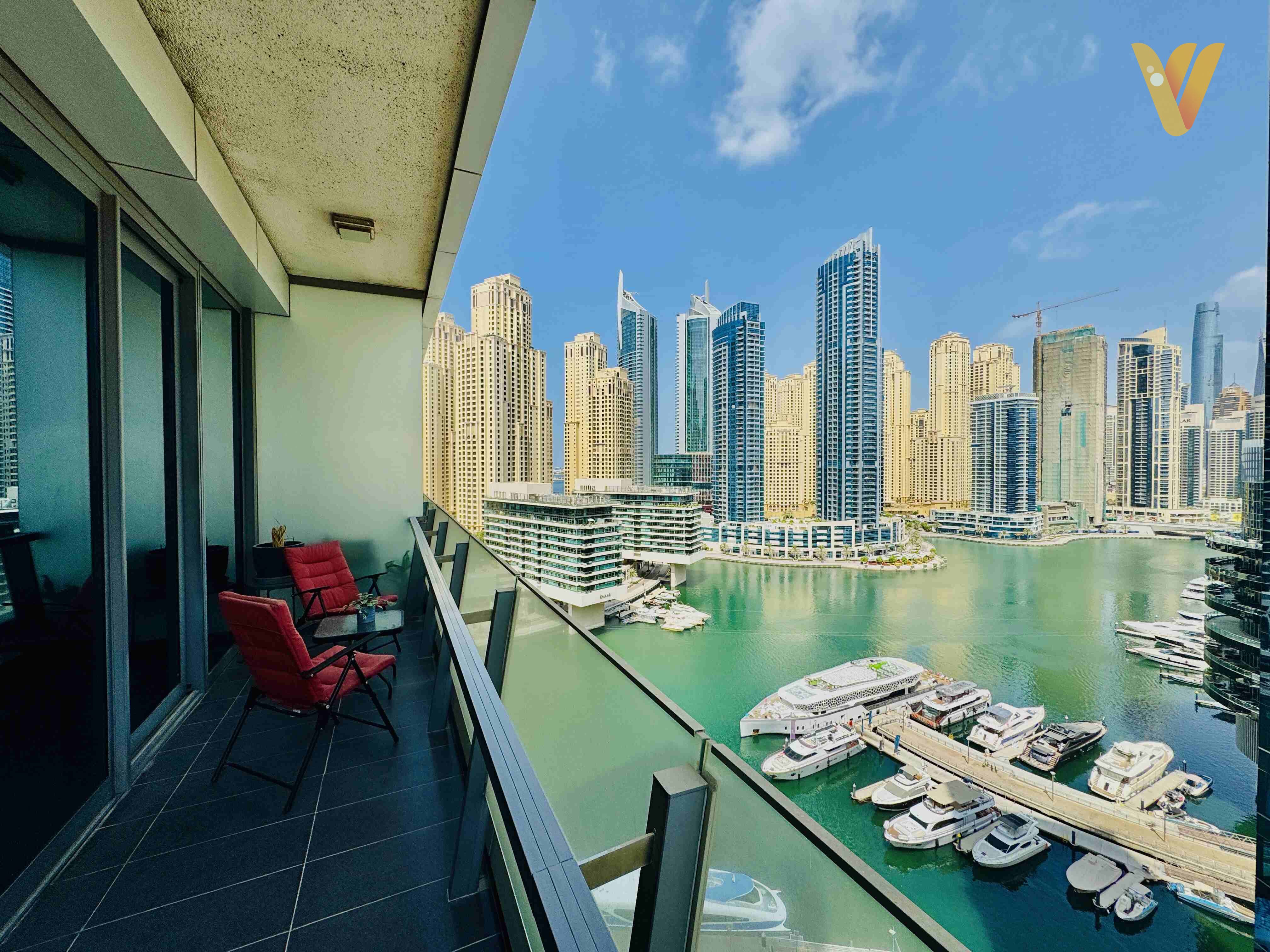 Cozy 1BR in Dubai Marina with Scenic Views