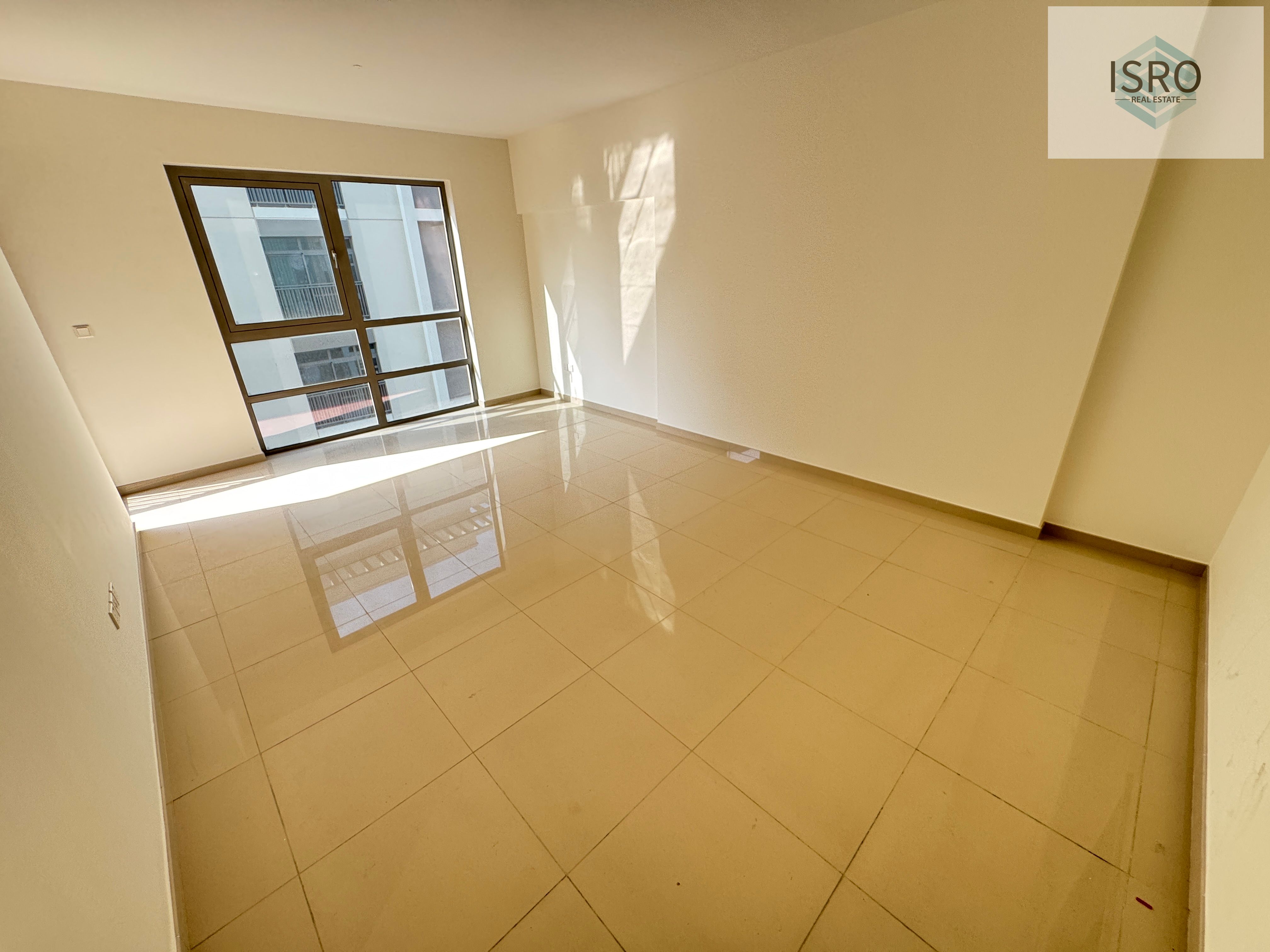 1 BR || Brand New || 4 cheques ||
