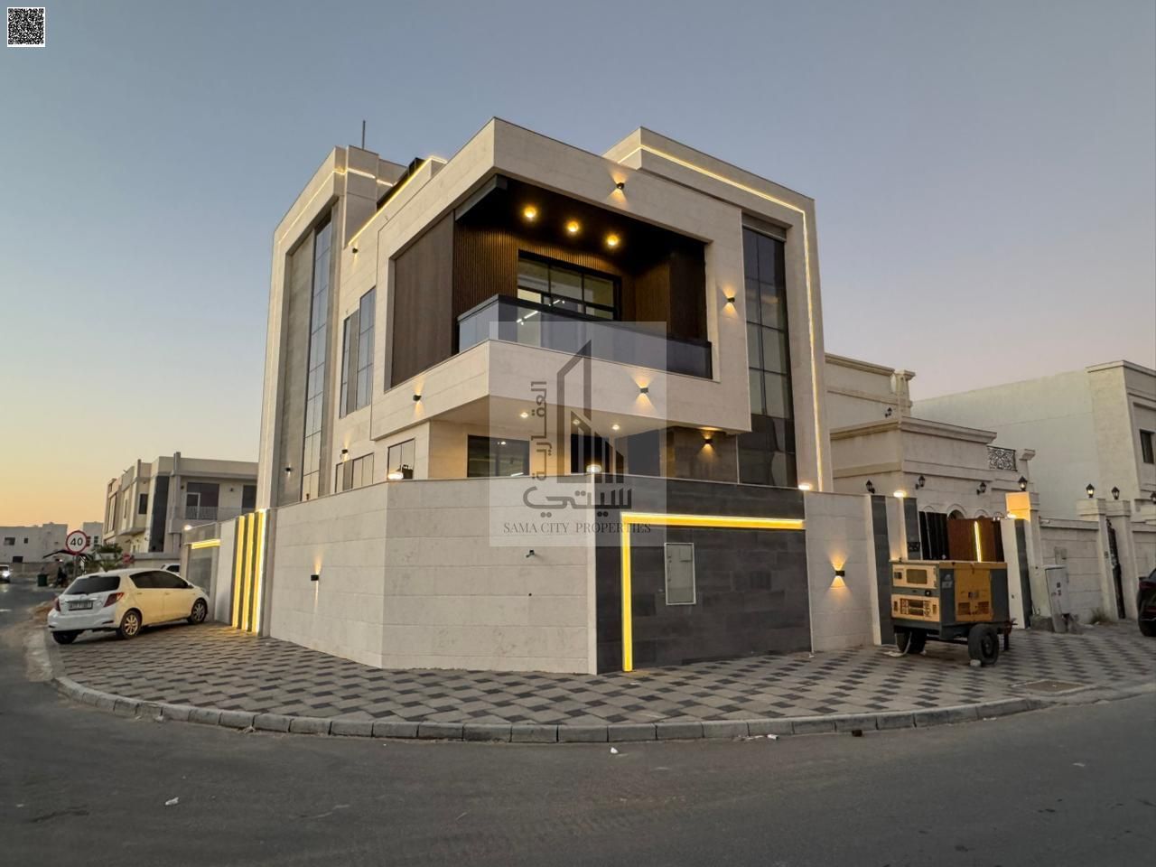 Corner villa for sale, registration fees included, with swimming pool