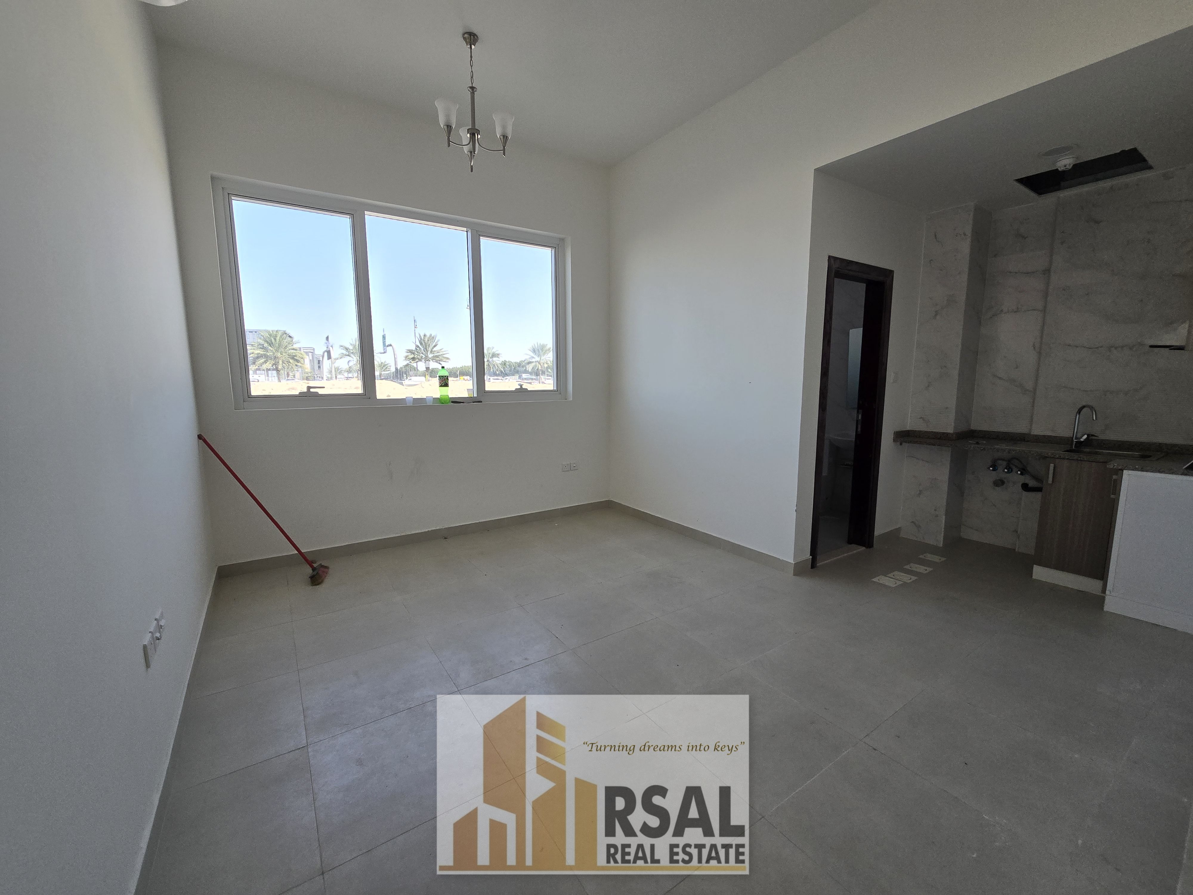 Stunning _ Brand new _ Prime location