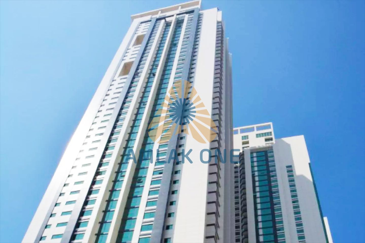 Sea and City View| Neat Layout| Great Investment