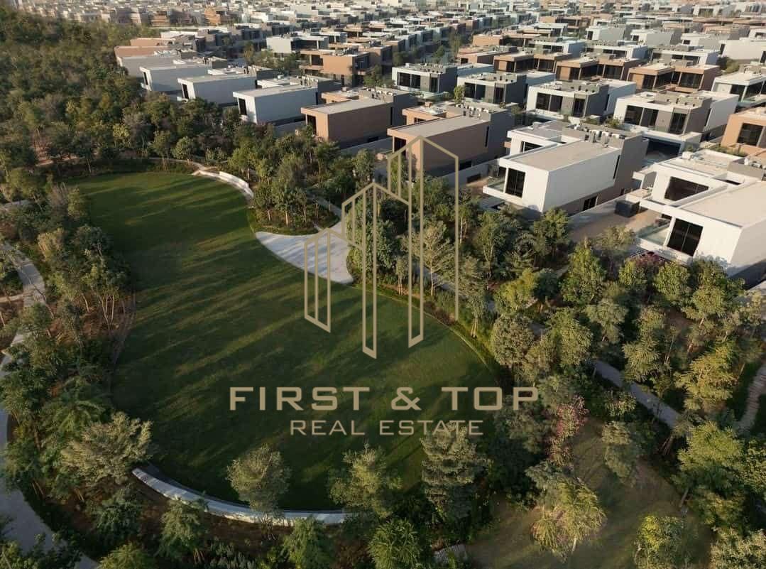 | 10% down payment | Freehold ownership | Golden residency |