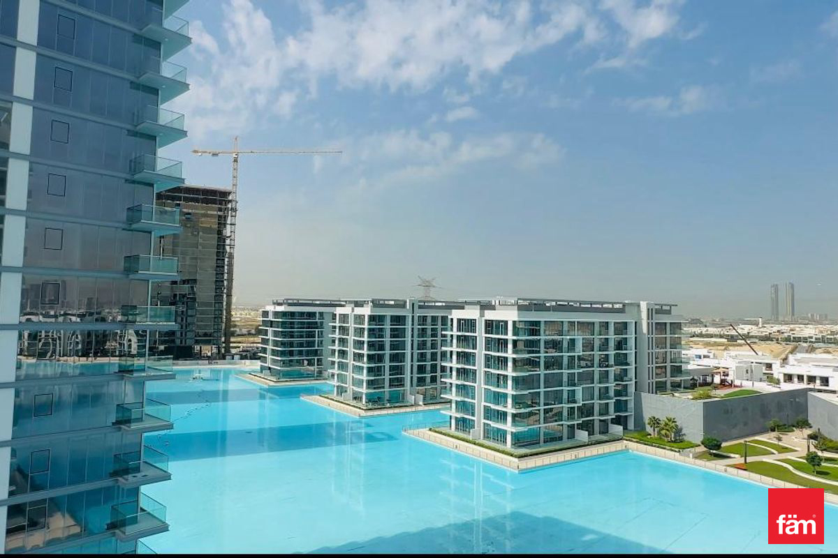 Crystal Lagoon View | Fully Furnished | Spacious