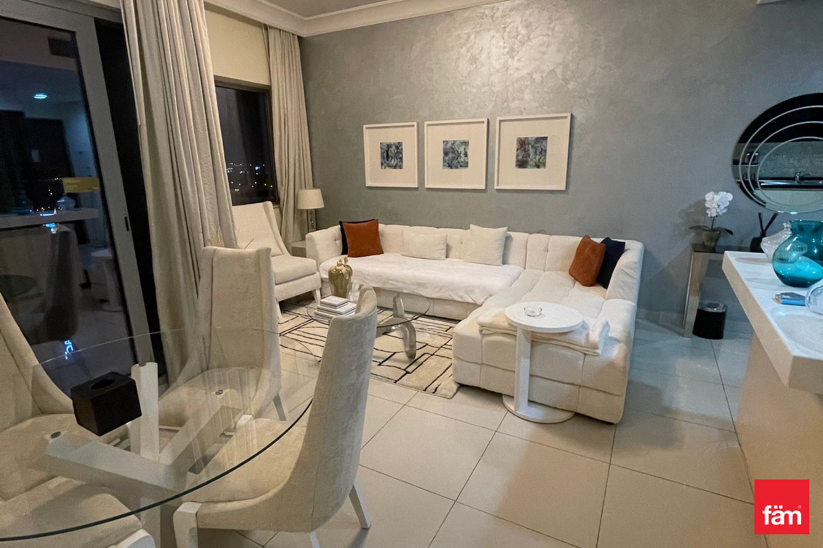 2 Min to Dubai mall | Furnished | Prime Location