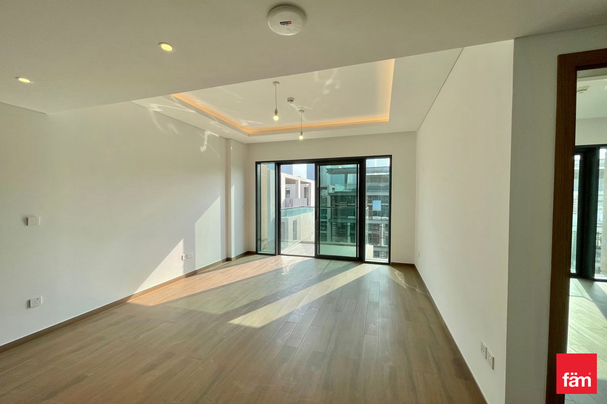 High Floor | | Brand New | Big Layout