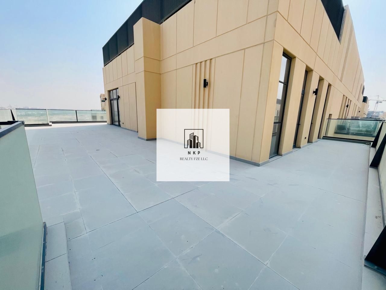 Spacious luxurious 2bhk apartment with huge size terice