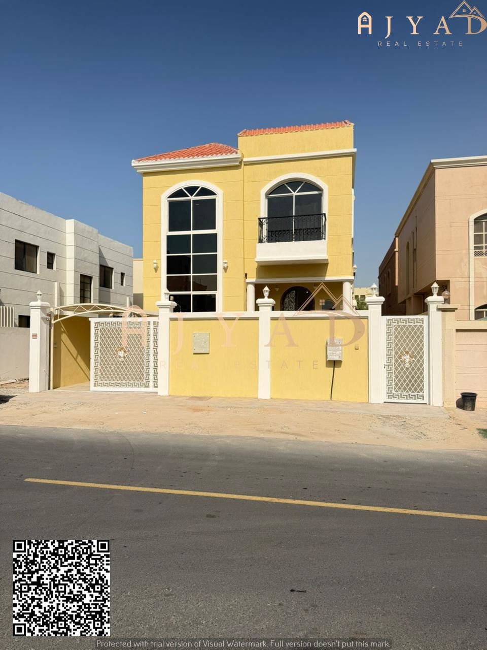 Villa for Sale in Al Rawda 2 | 5 Bedrooms | Only 7 Years Old | 3200 sq ft | AED 1.65 Million
